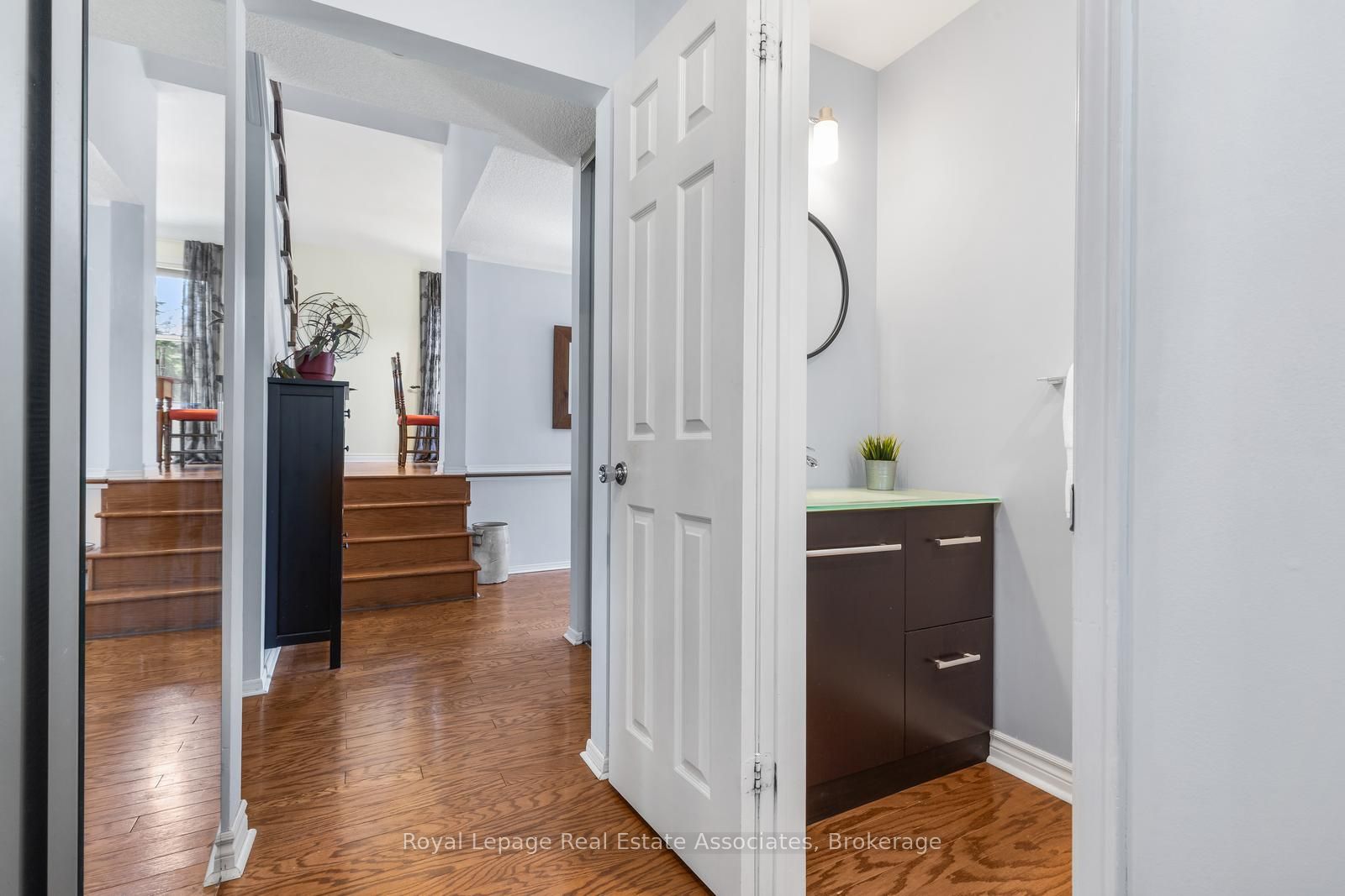 4107 Rolling Valley Drive Property Photo 8