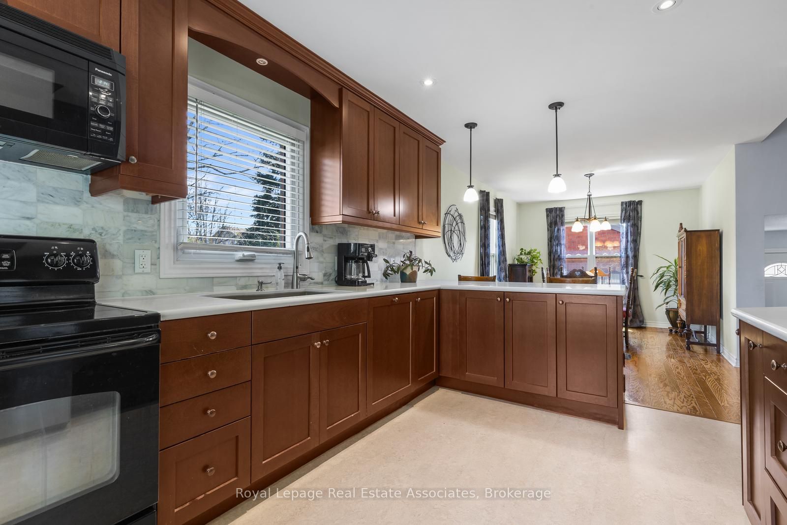 4107 Rolling Valley Drive Property Photo 19