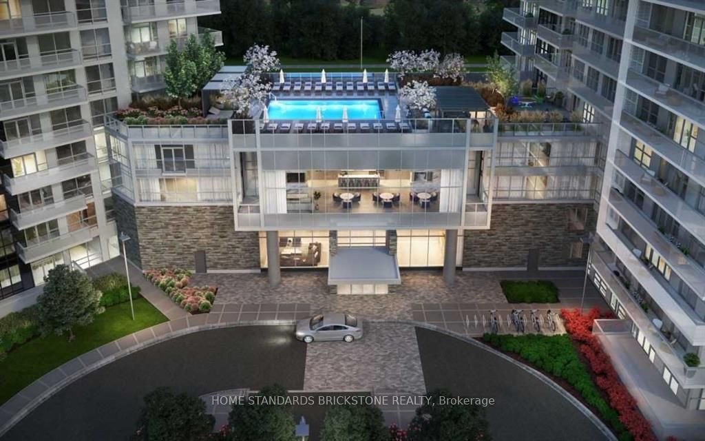 W13420778 Property Photo 29
