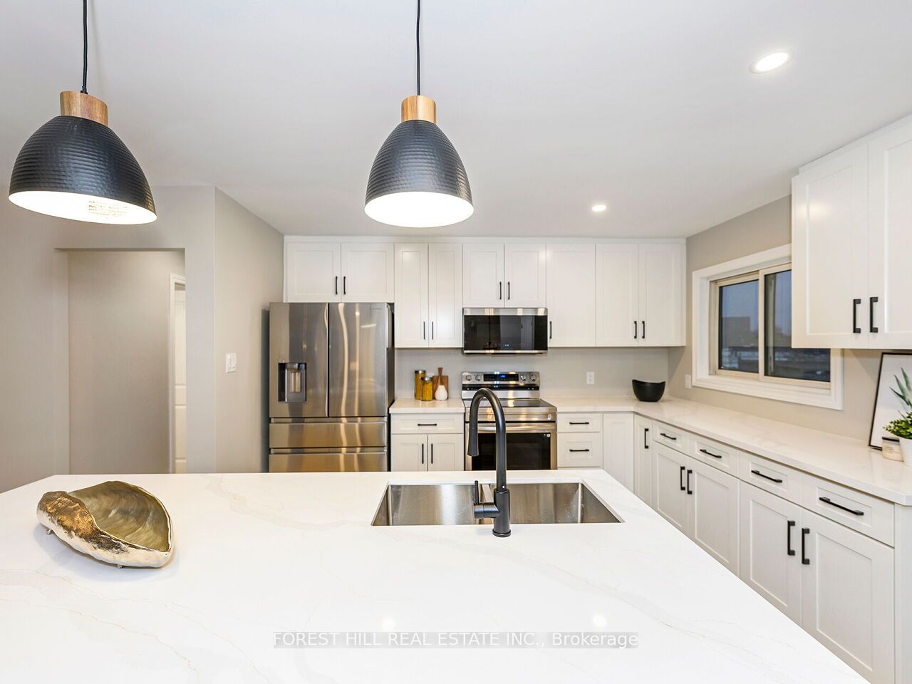 6921 Avila Road Property Photo 15