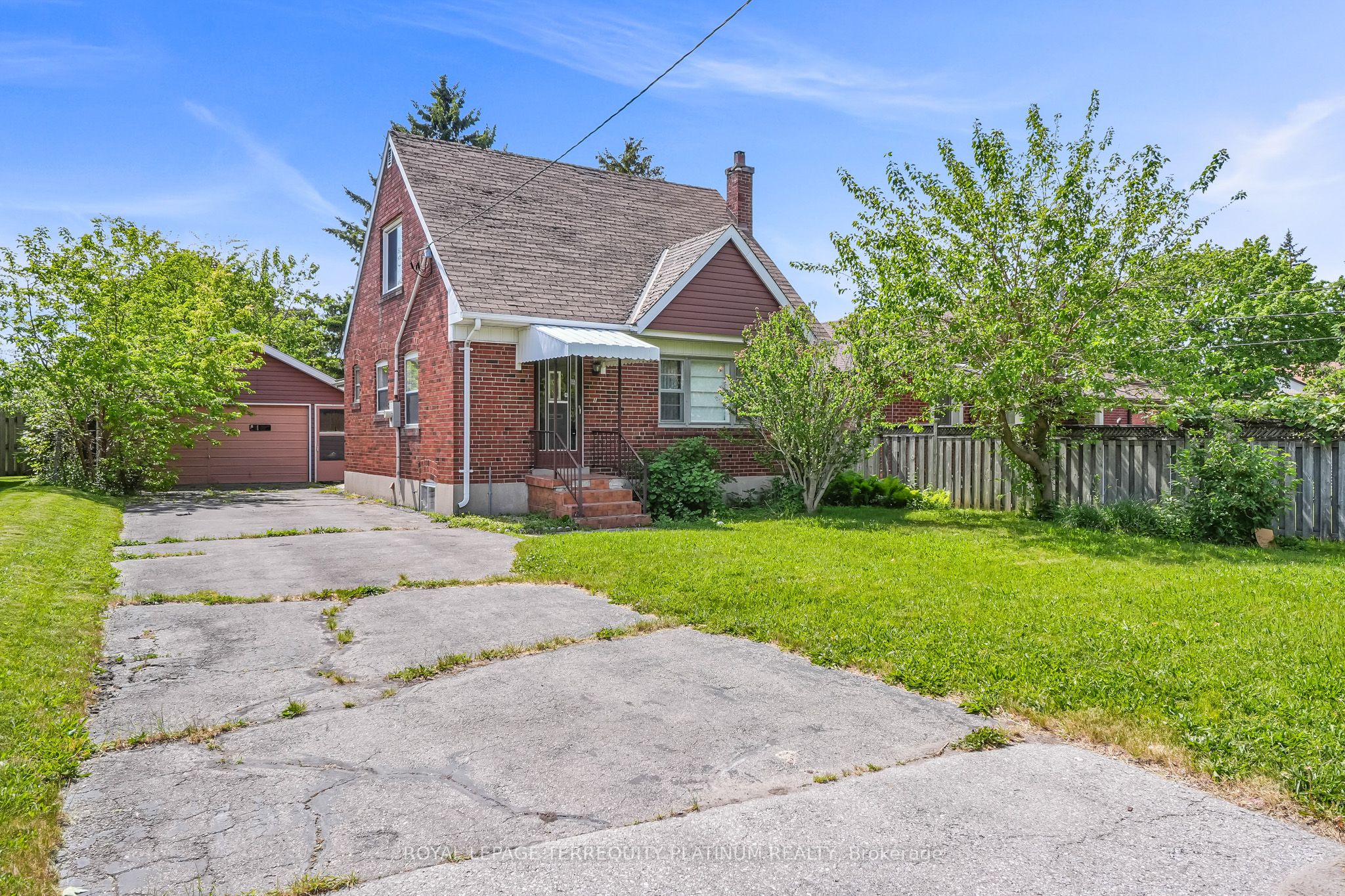 4 Sunray Crescent