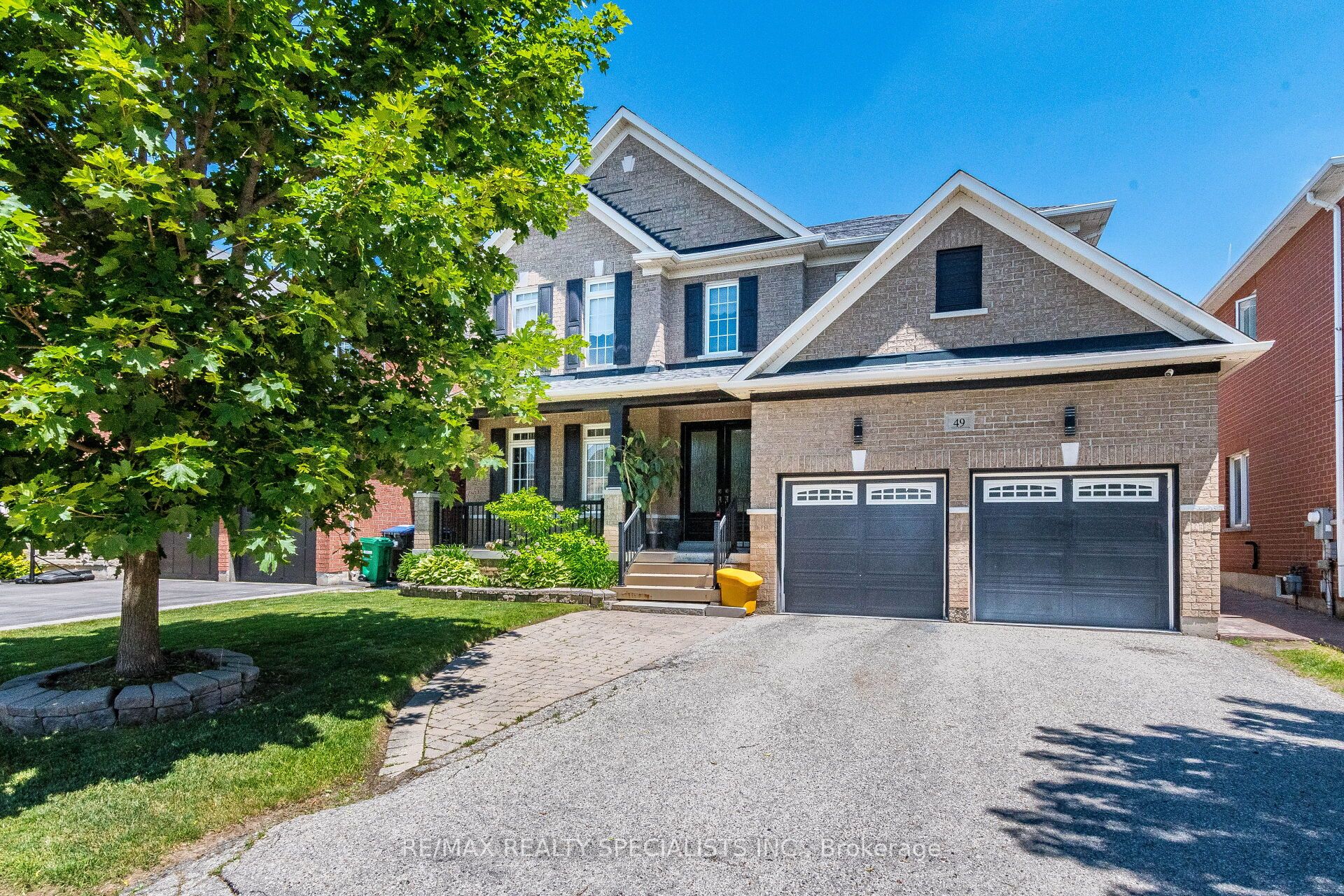 49 Maisonneuve Boulevard Property Photo 1