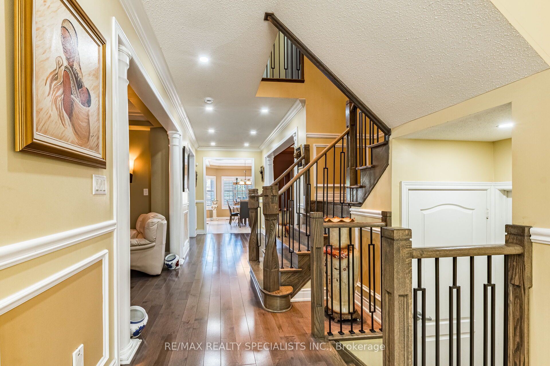 49 Maisonneuve Boulevard Property Photo 8