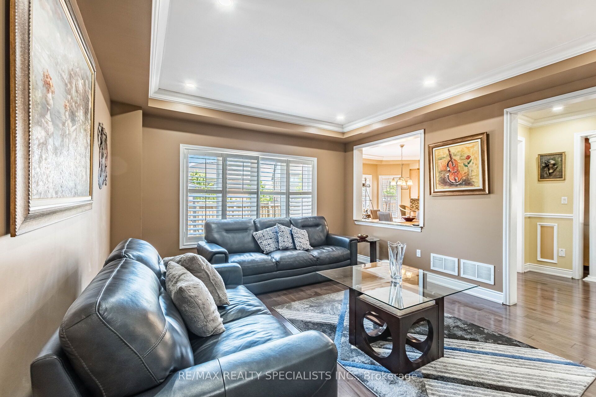49 Maisonneuve Boulevard Property Photo 16