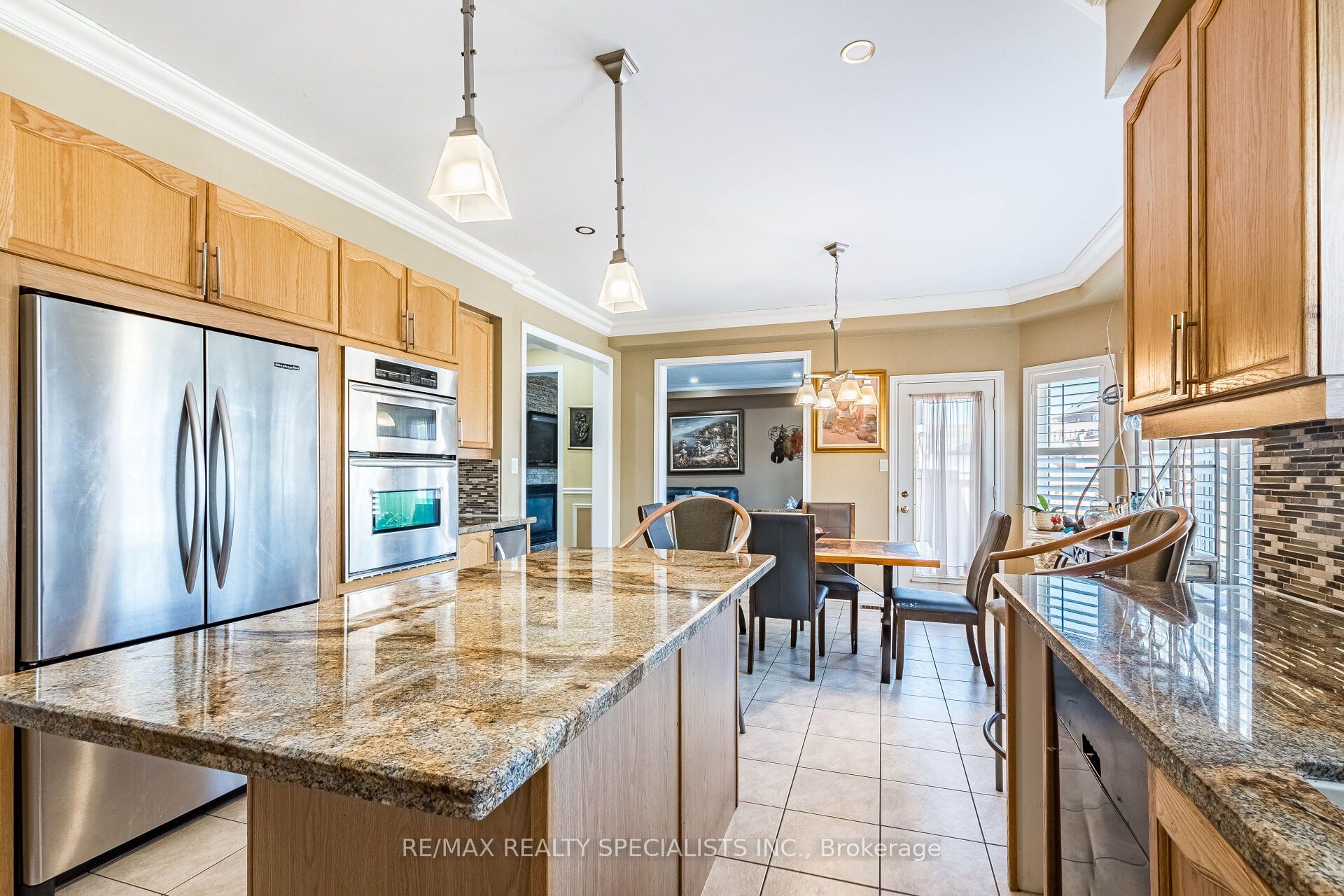 49 Maisonneuve Boulevard Property Photo 23