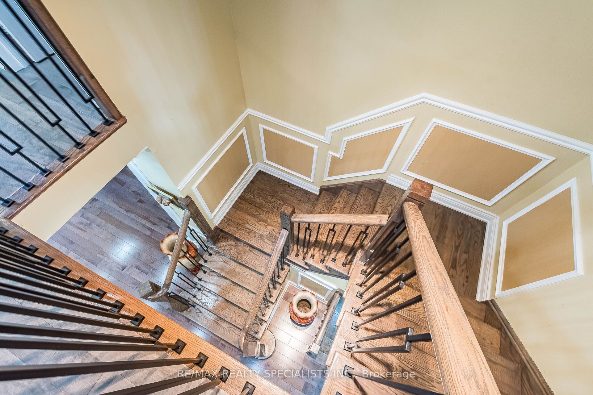 49 Maisonneuve Boulevard Property Photo 28