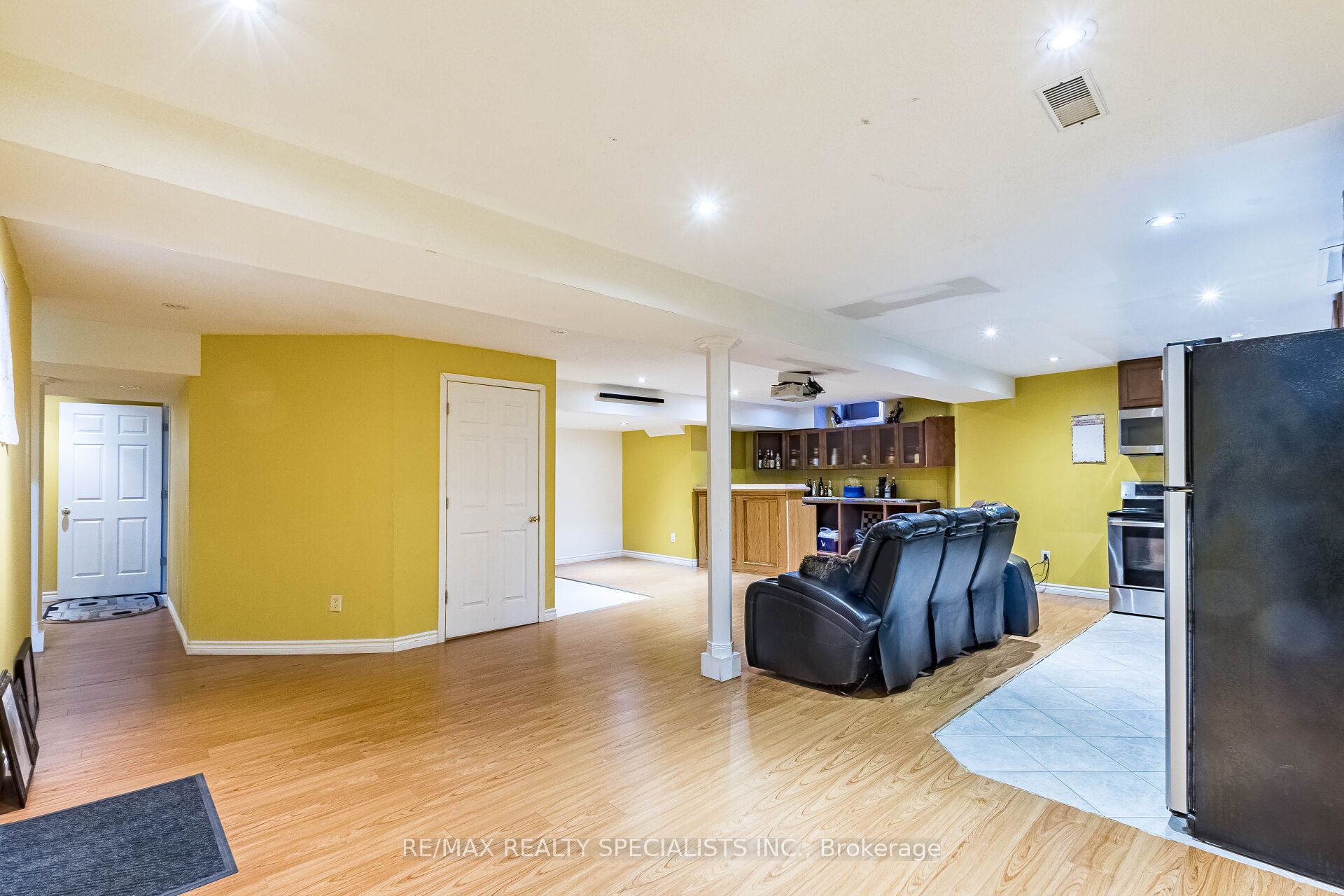 49 Maisonneuve Boulevard Property Photo 41