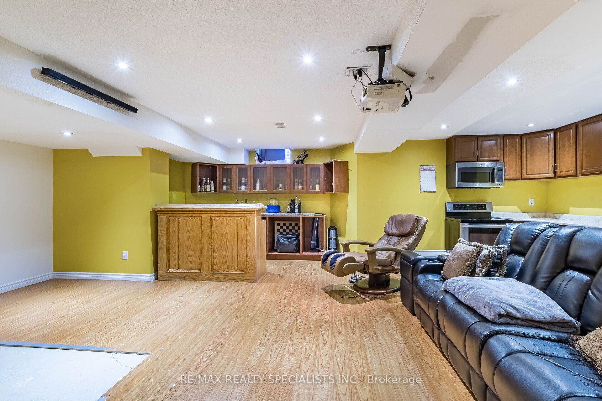 49 Maisonneuve Boulevard Property Photo 42