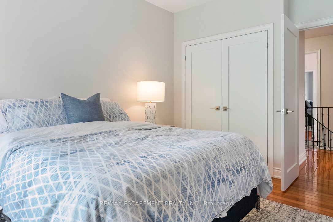 519 Hancock Way Property Photo 34