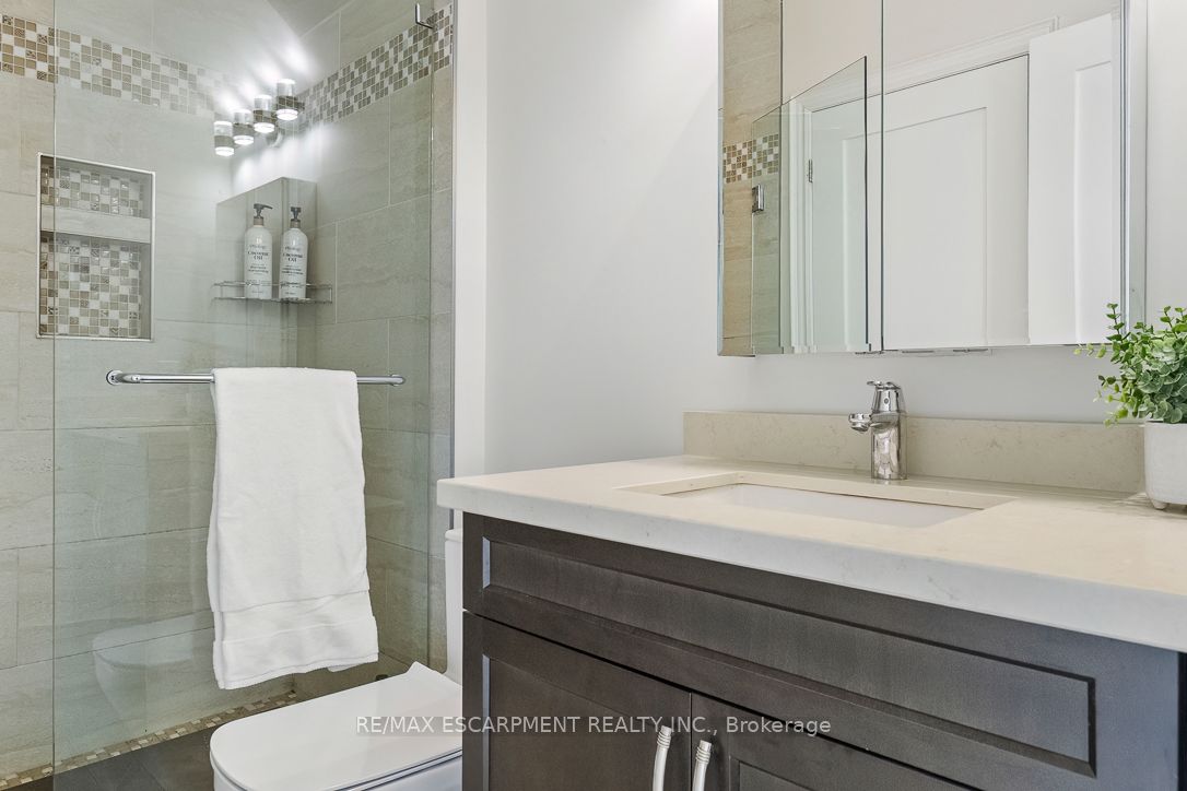 519 Hancock Way Property Photo 35