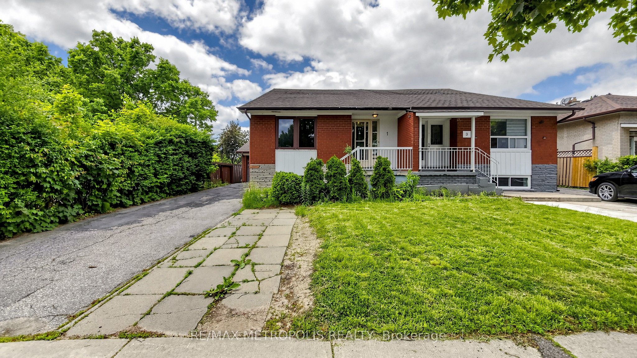1 Council Crescent Property Photo 1