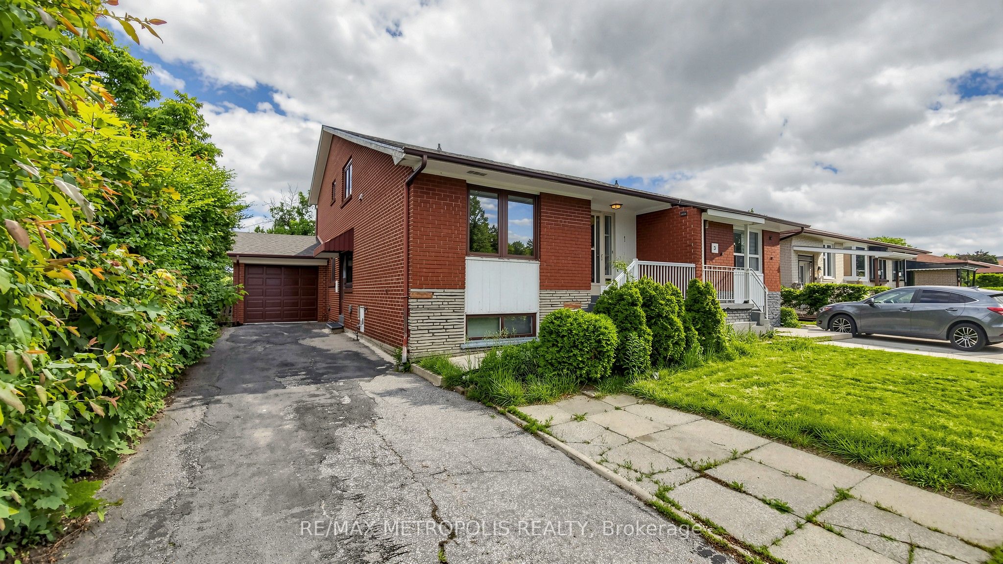 1 Council Crescent Property Photo 4