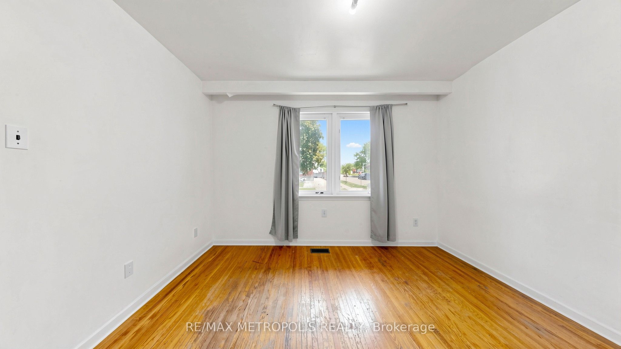 1 Council Crescent Property Photo 7