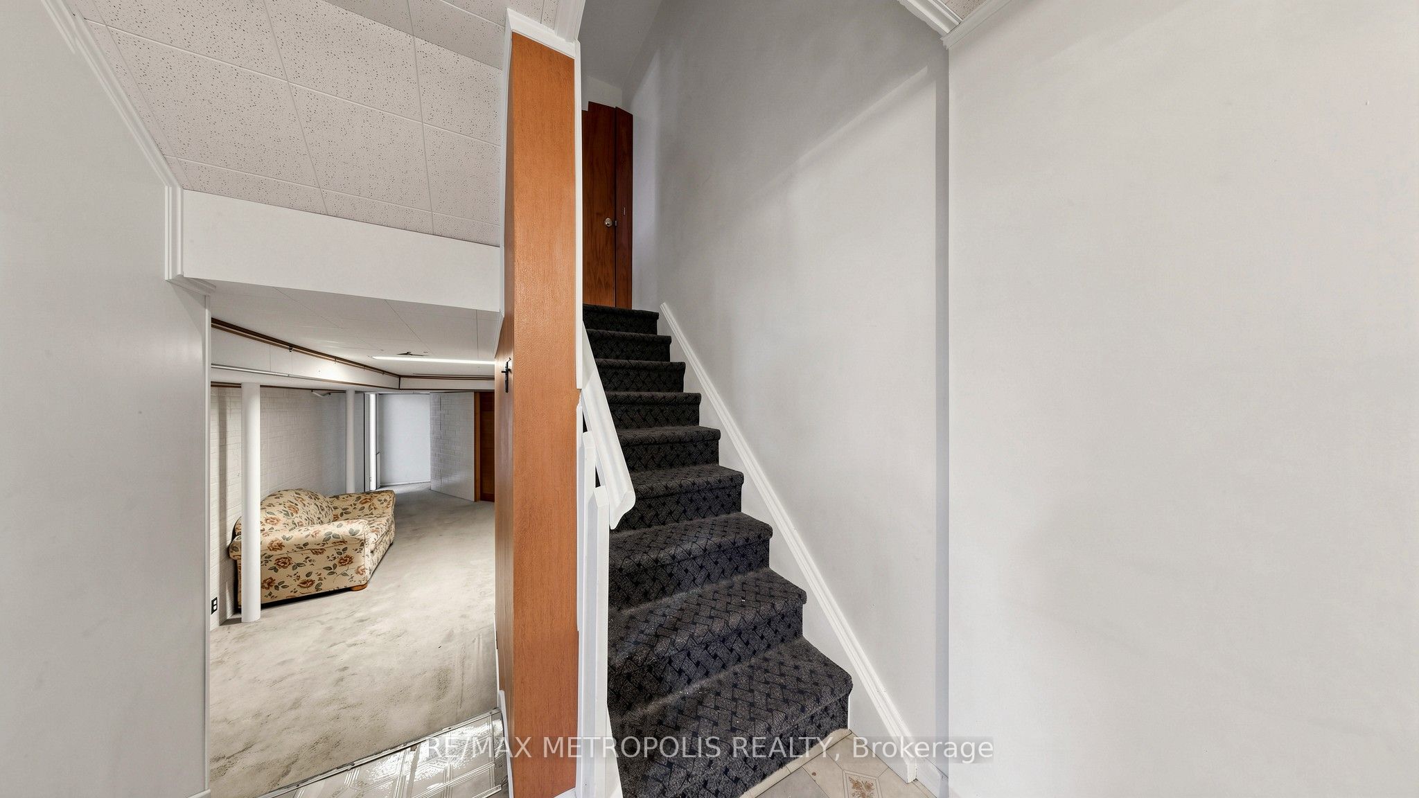 1 Council Crescent Property Photo 29