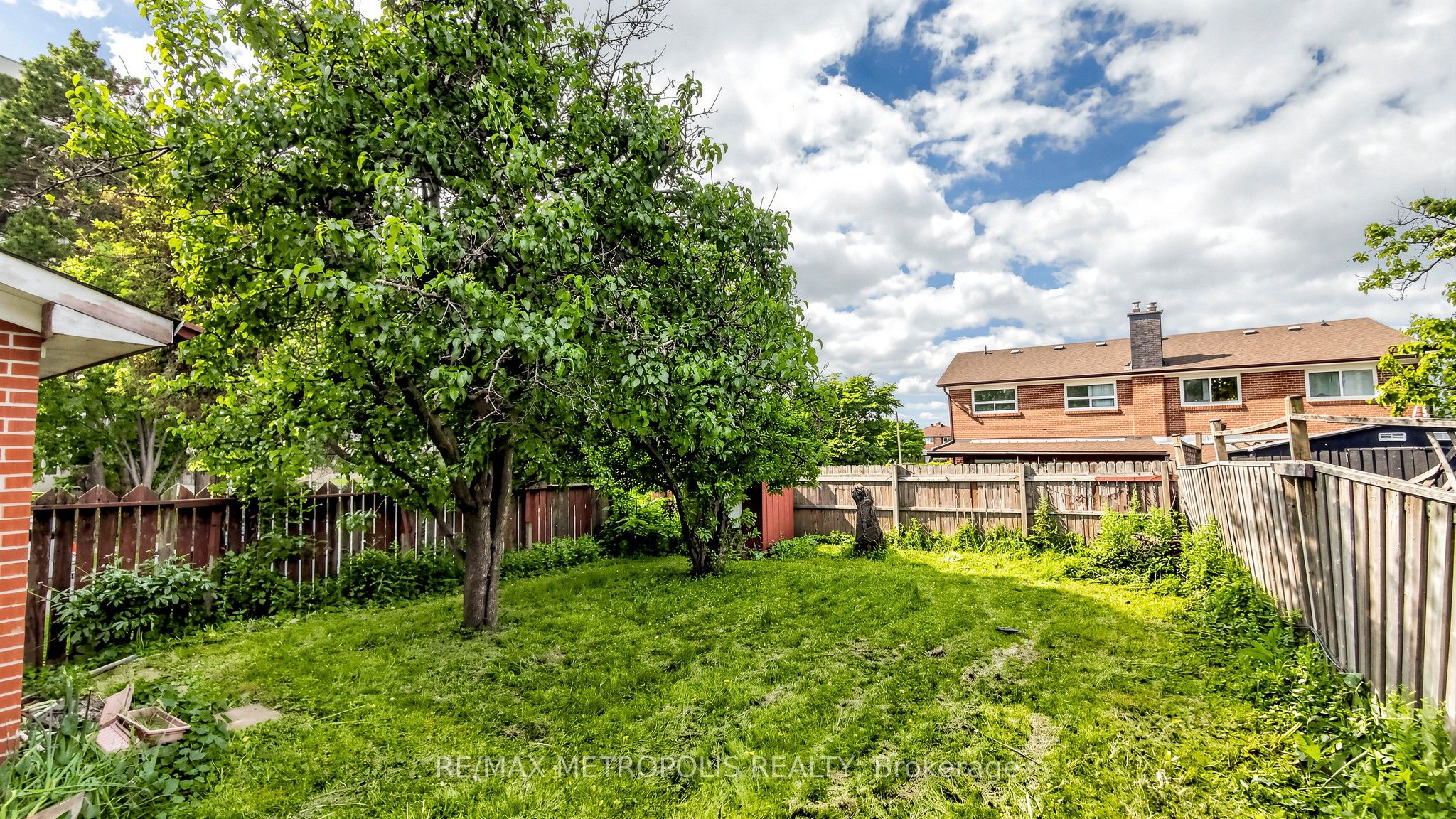 1 Council Crescent Property Photo 39