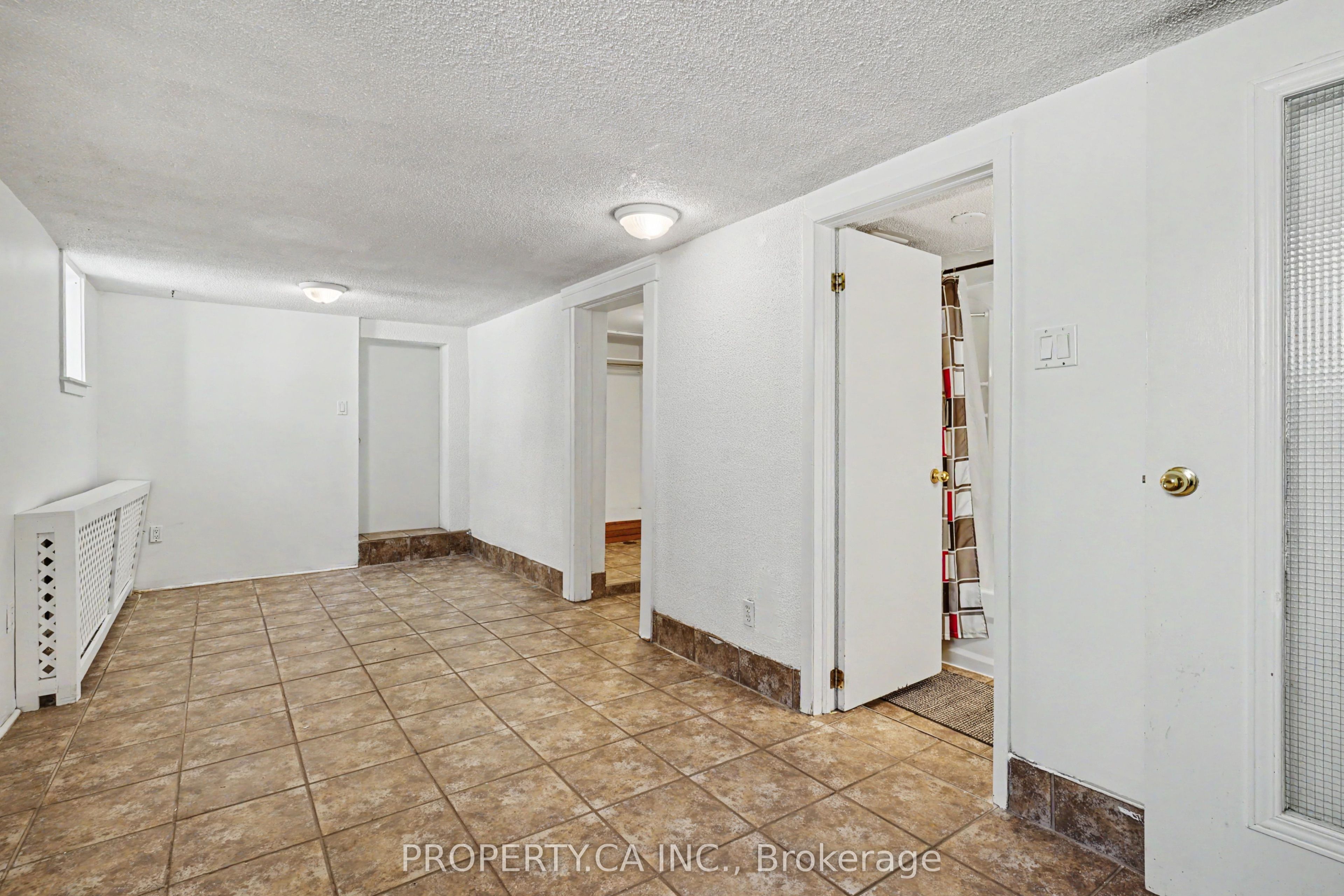130 Lauder Avenue Lower Property Photo 5