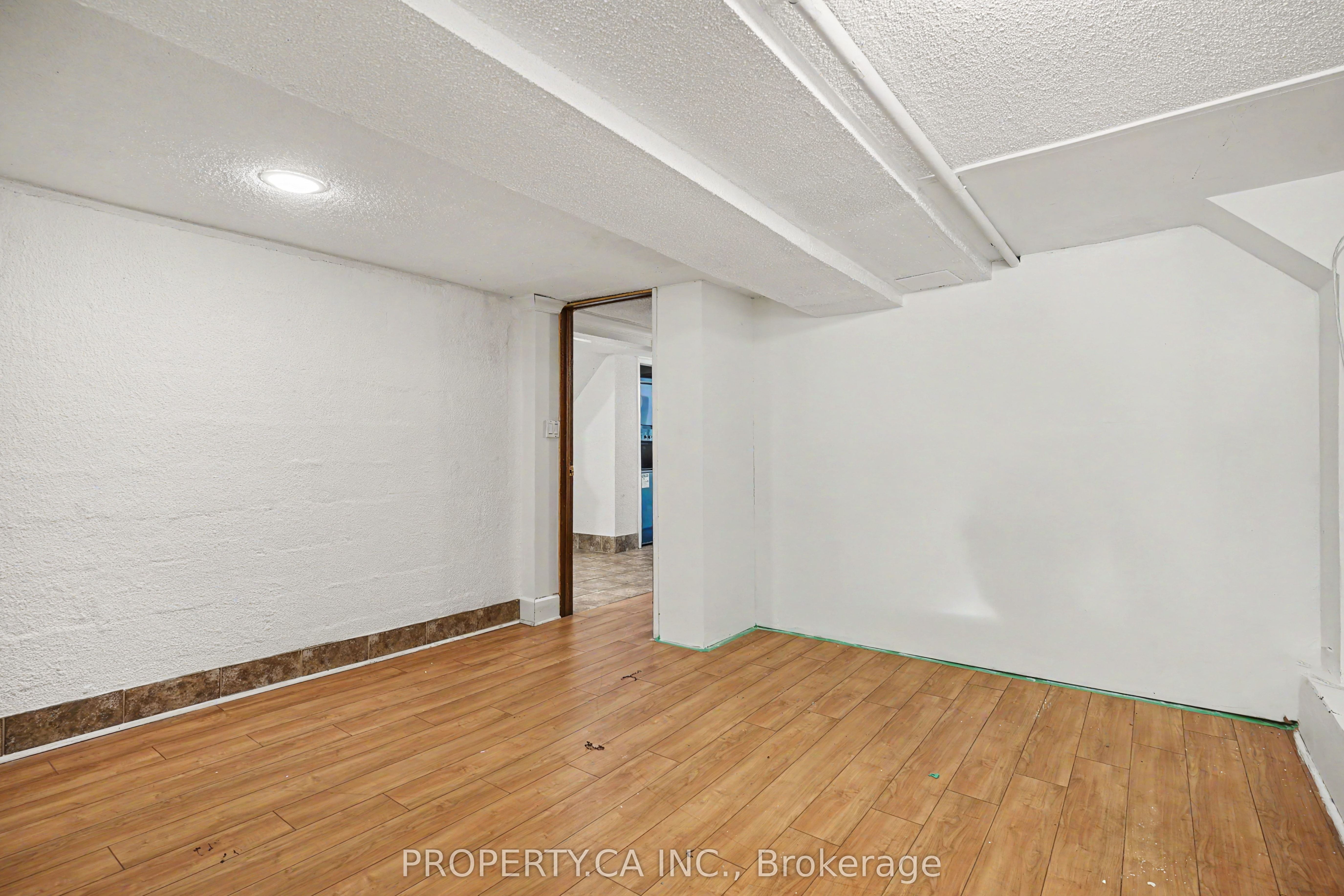 130 Lauder Avenue Lower Property Photo 10