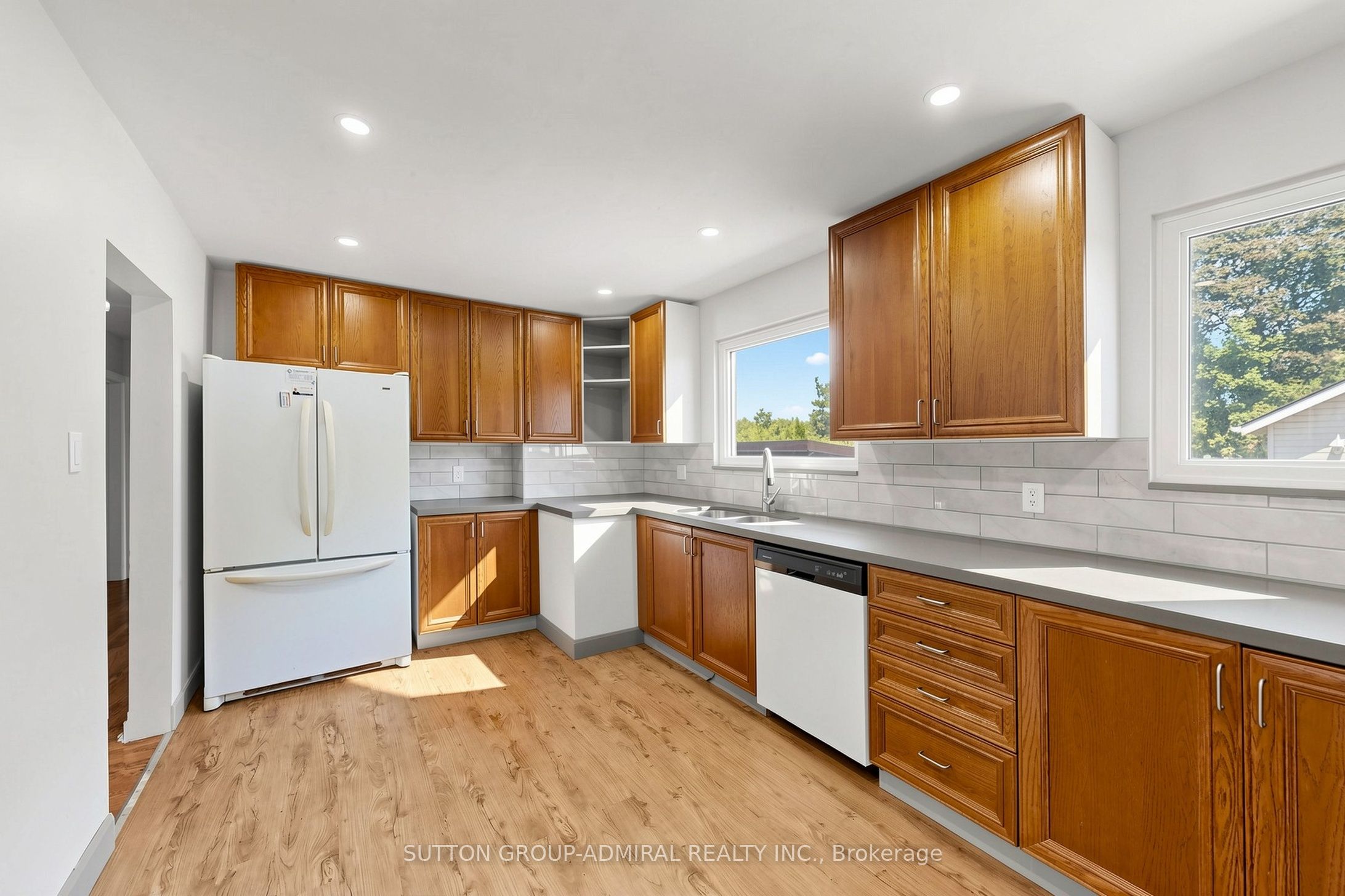 34 Paragon Road Property Photo 8