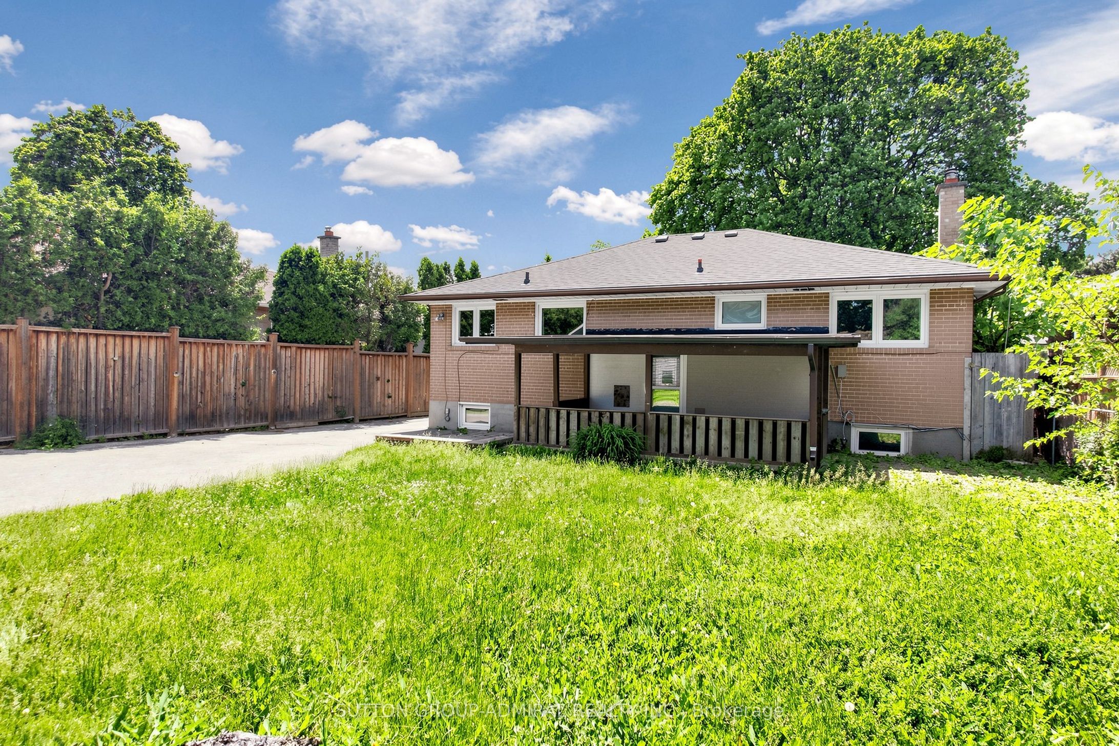 34 Paragon Road Property Photo 31