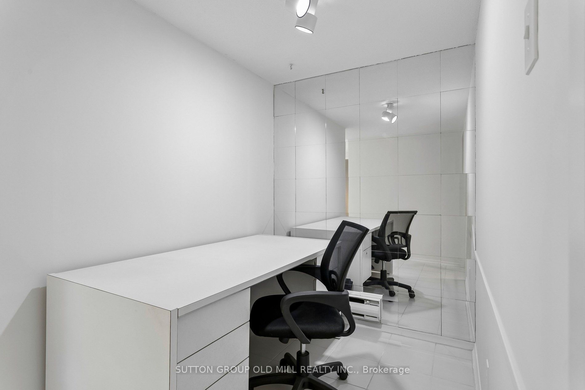 288 Mill Road G14 Property Photo 6