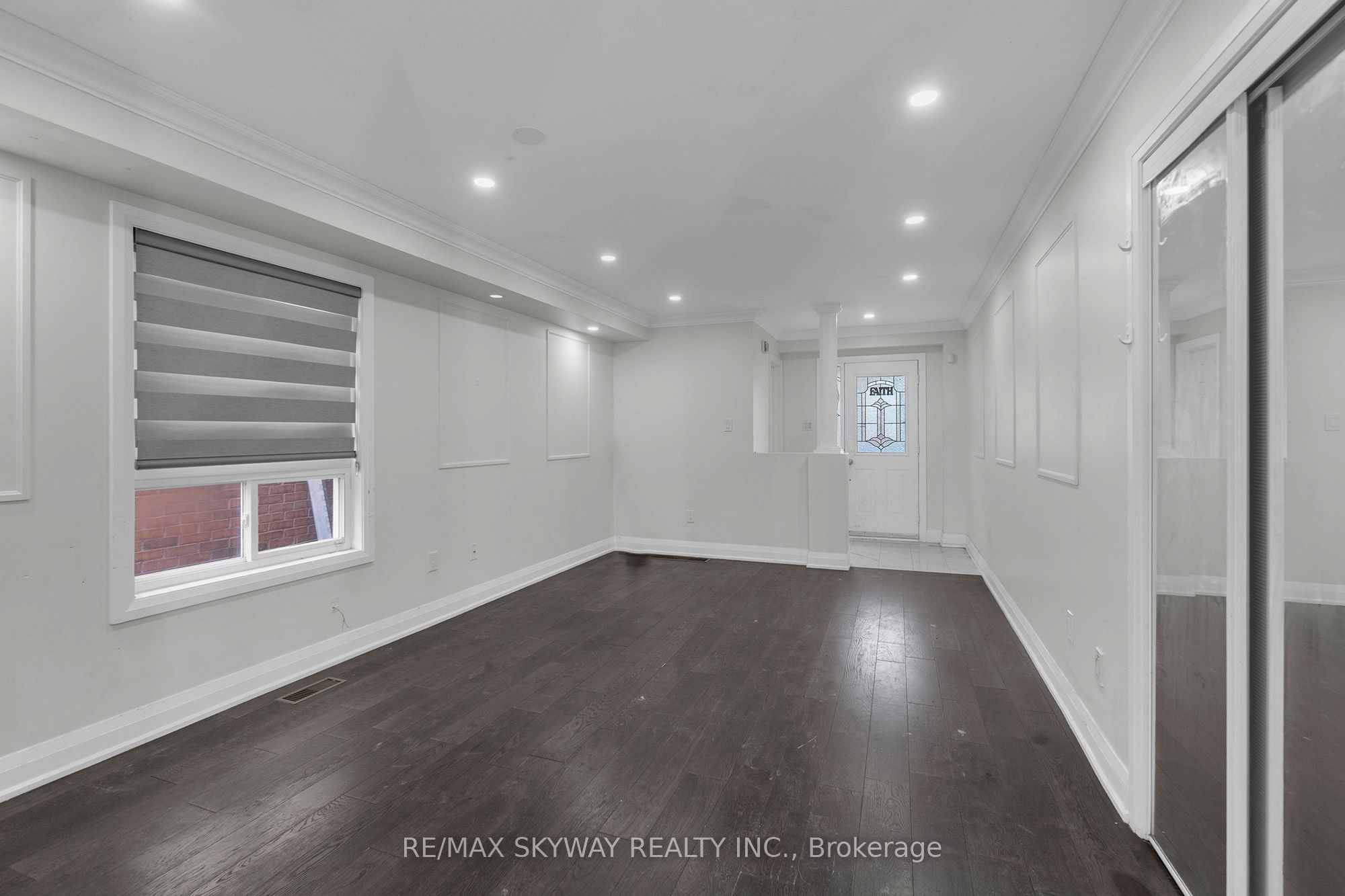 92 Charleswood Circle Property Photo 11