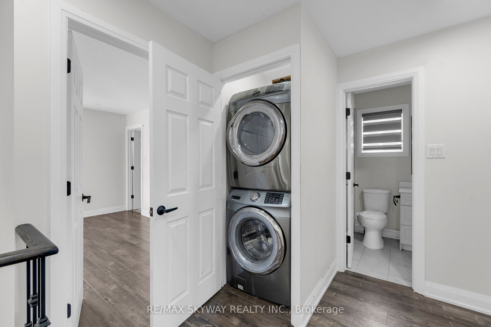 92 Charleswood Circle Property Photo 31