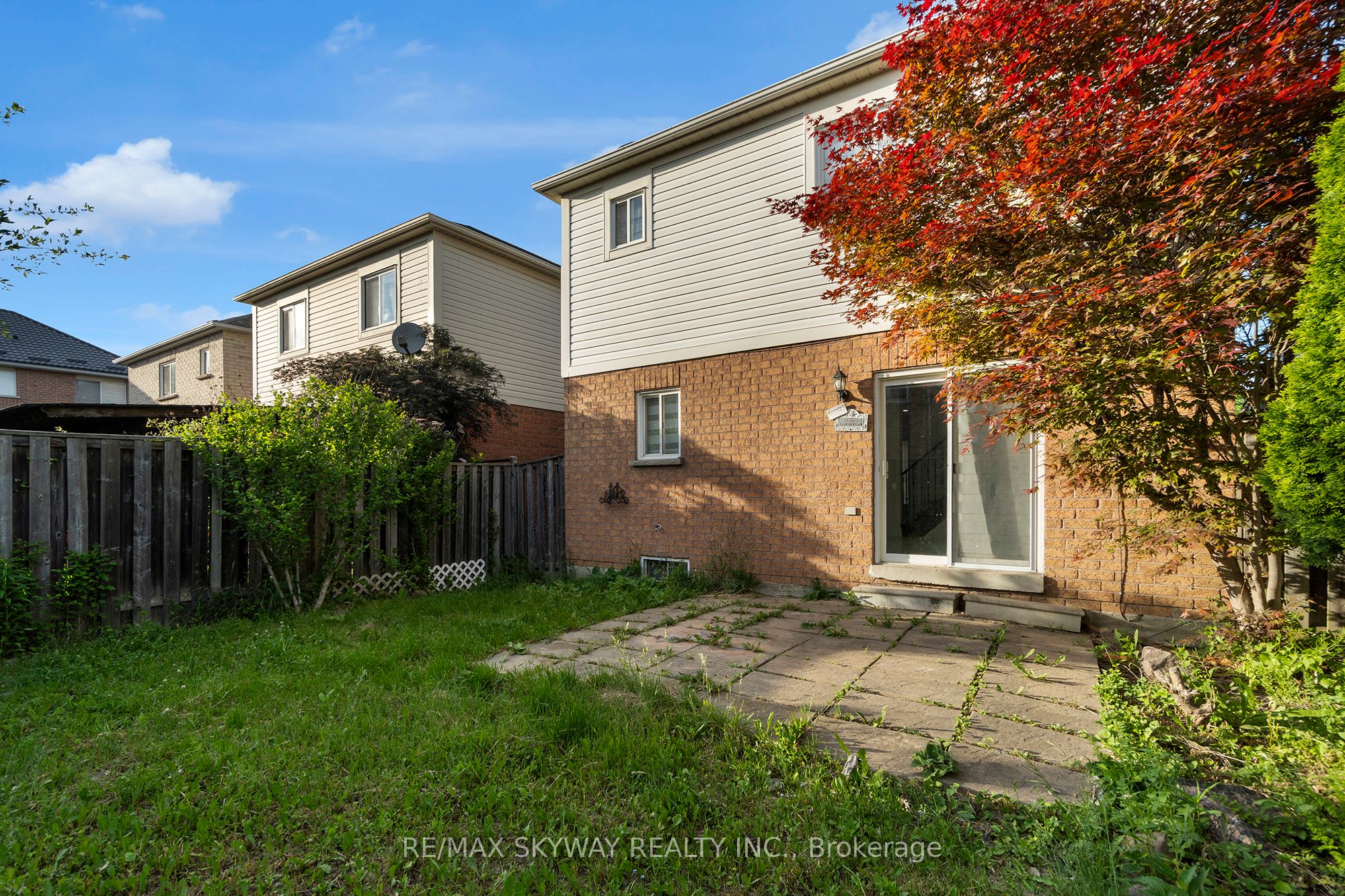 92 Charleswood Circle Property Photo 40