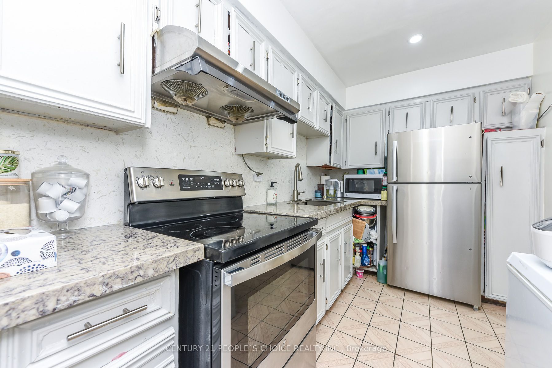 10 Eddystone Avenue 108 Property Photo 22