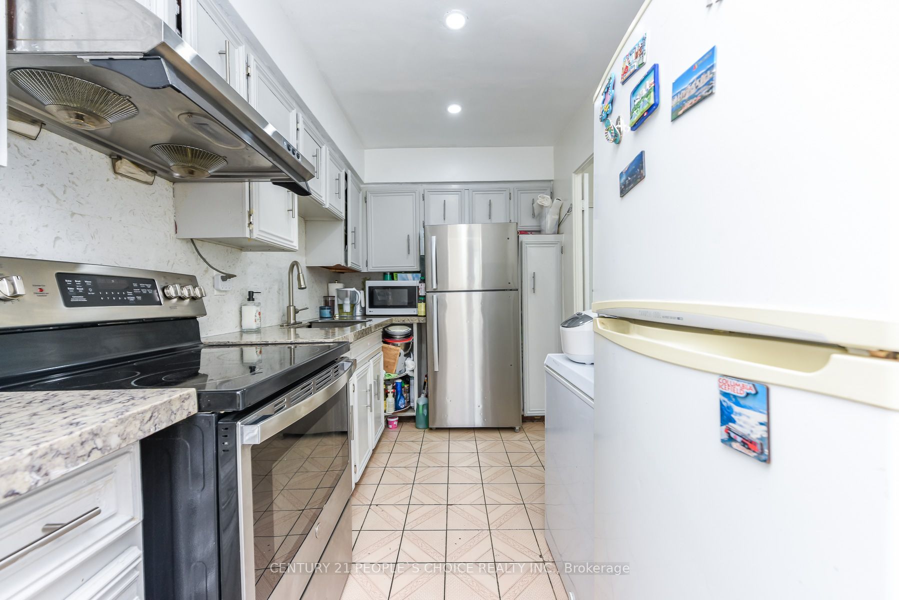 10 Eddystone Avenue 108 Property Photo 24