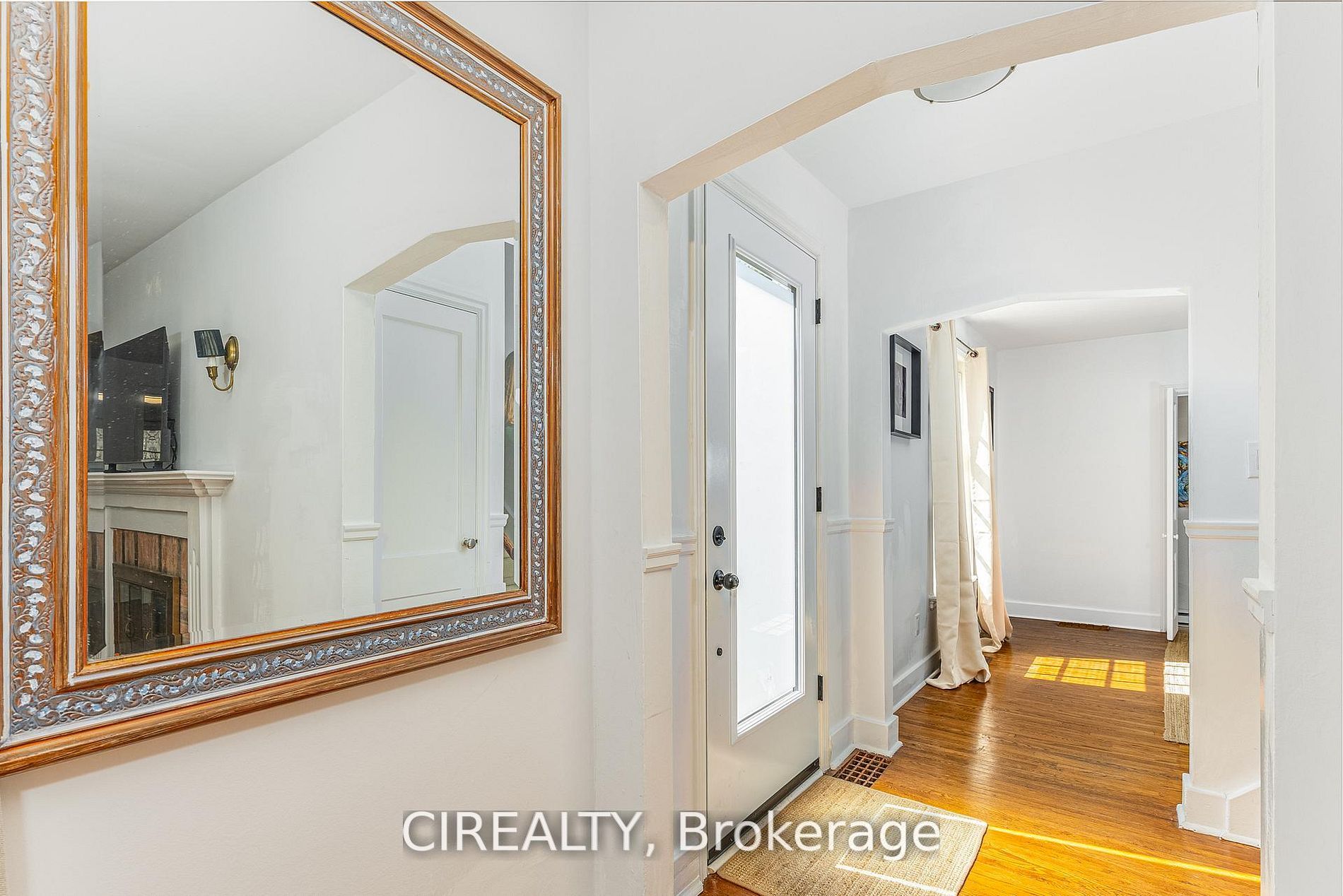 25 Howard Avenue Property Photo 5
