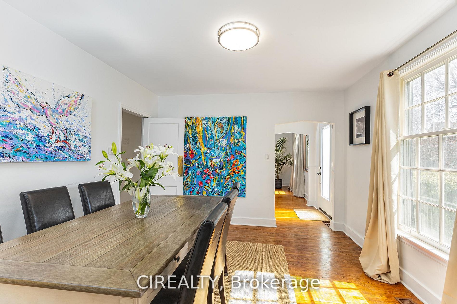 25 Howard Avenue Property Photo 12