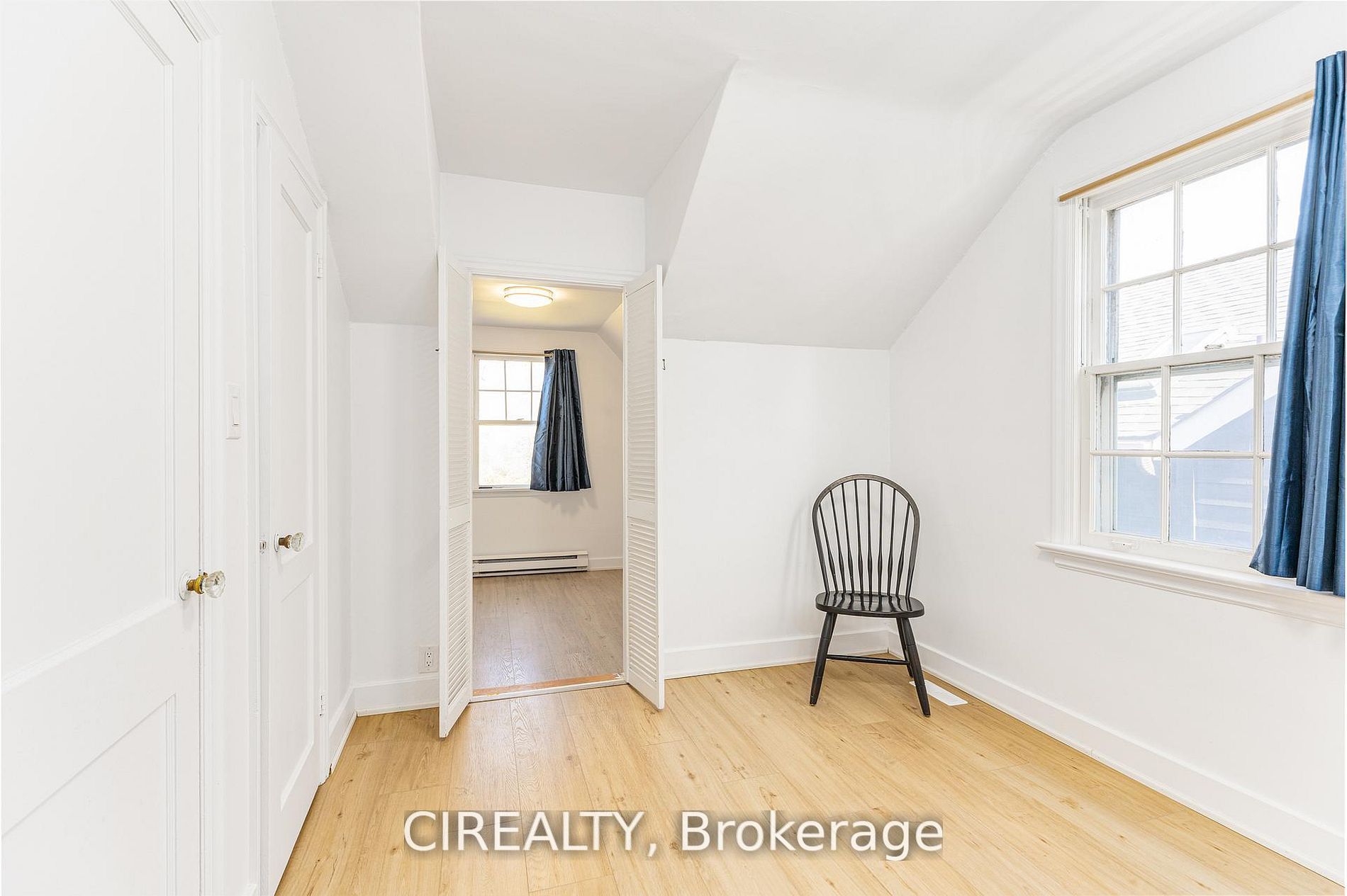 25 Howard Avenue Property Photo 23