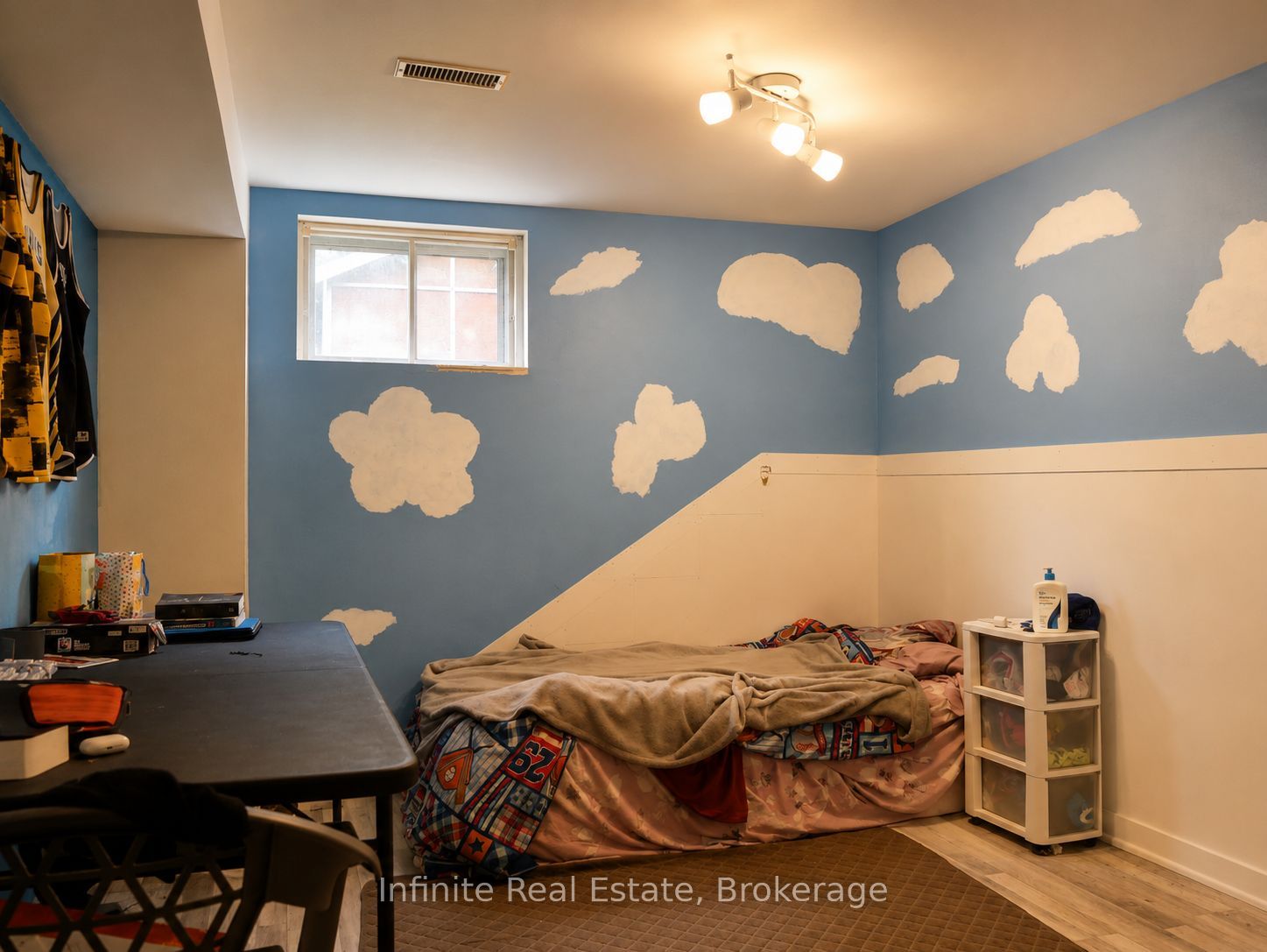 122 Parkview Drive Property Photo 25