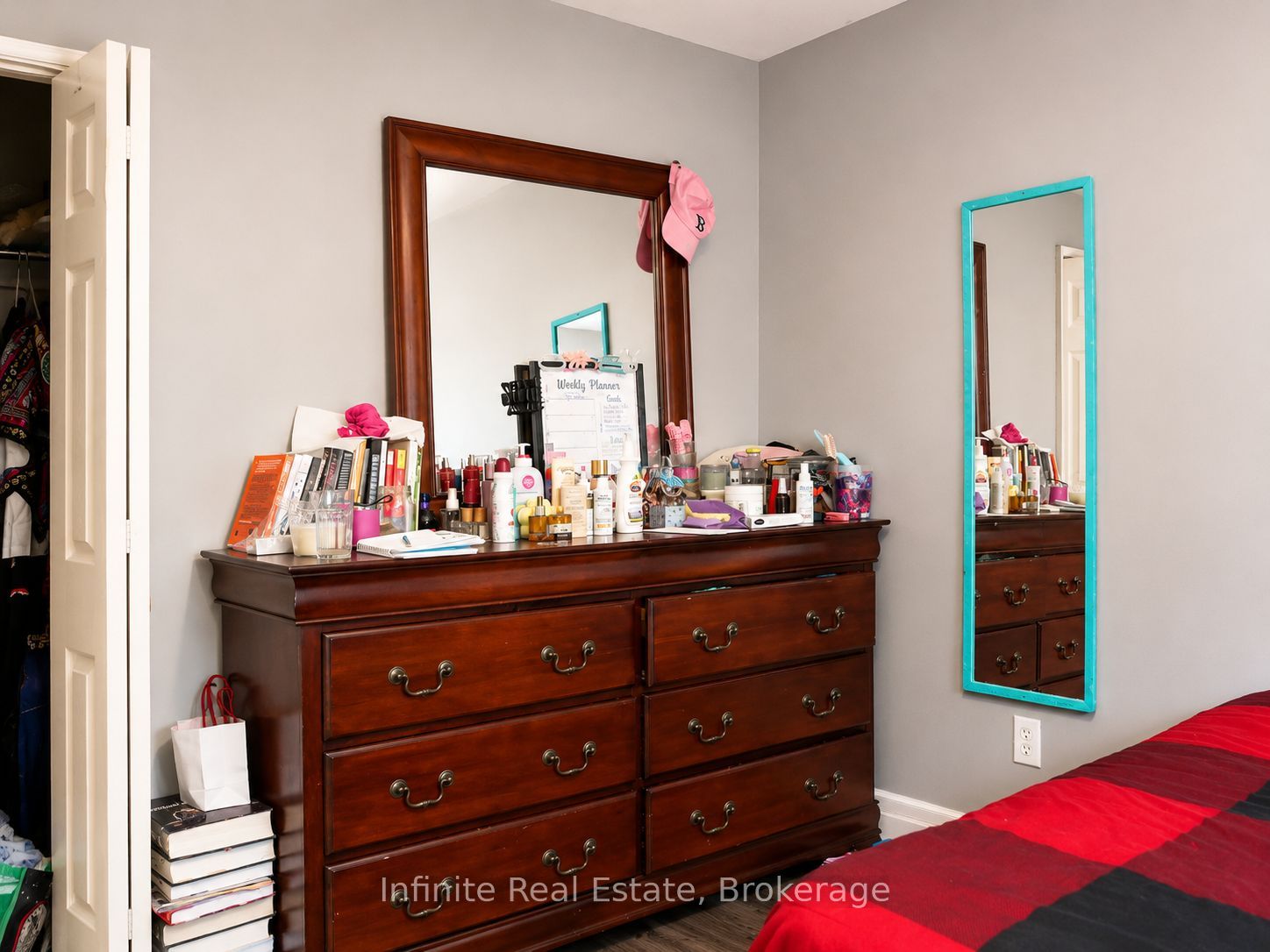 122 Parkview Drive Property Photo 34