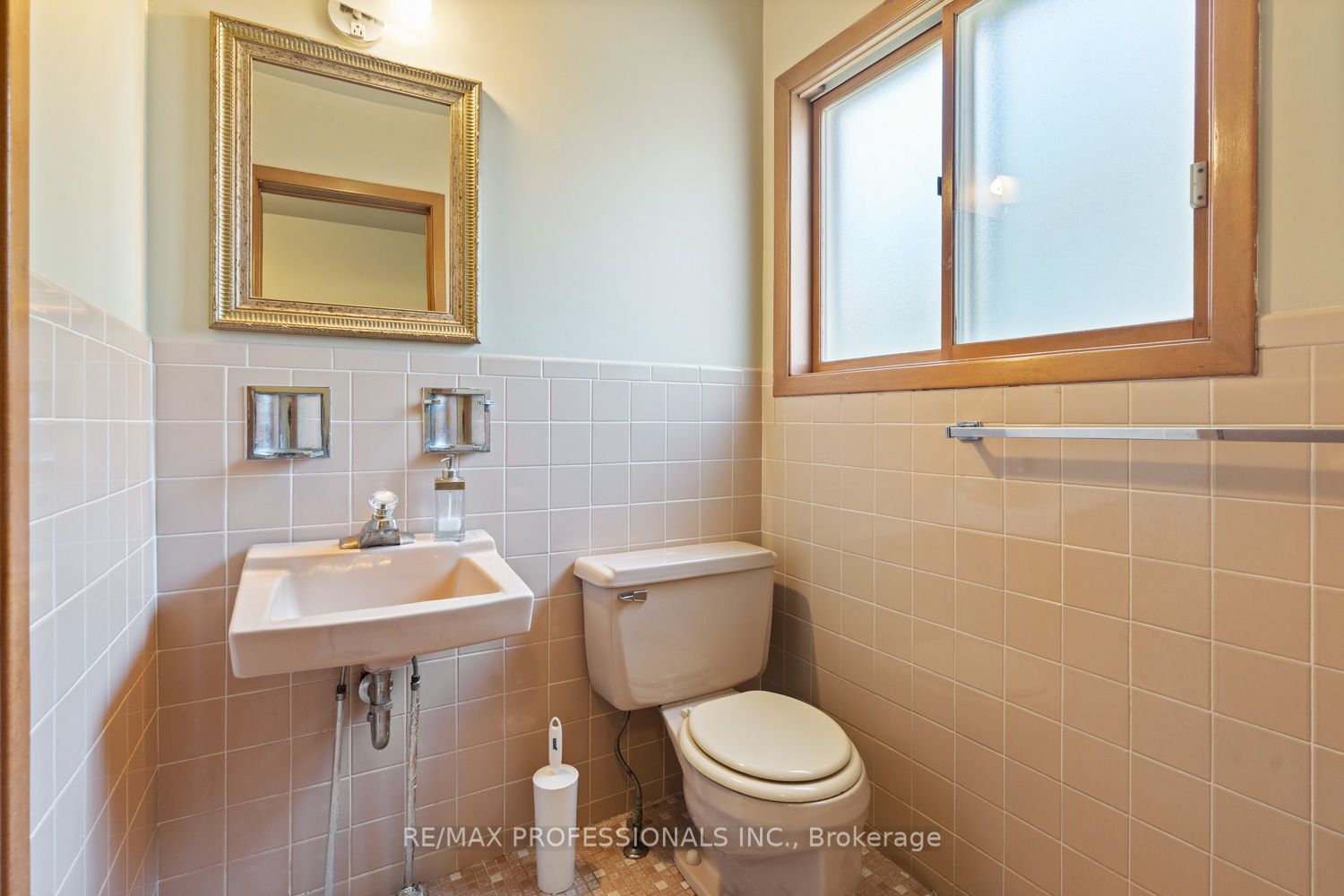380 Targa Road Property Photo 34