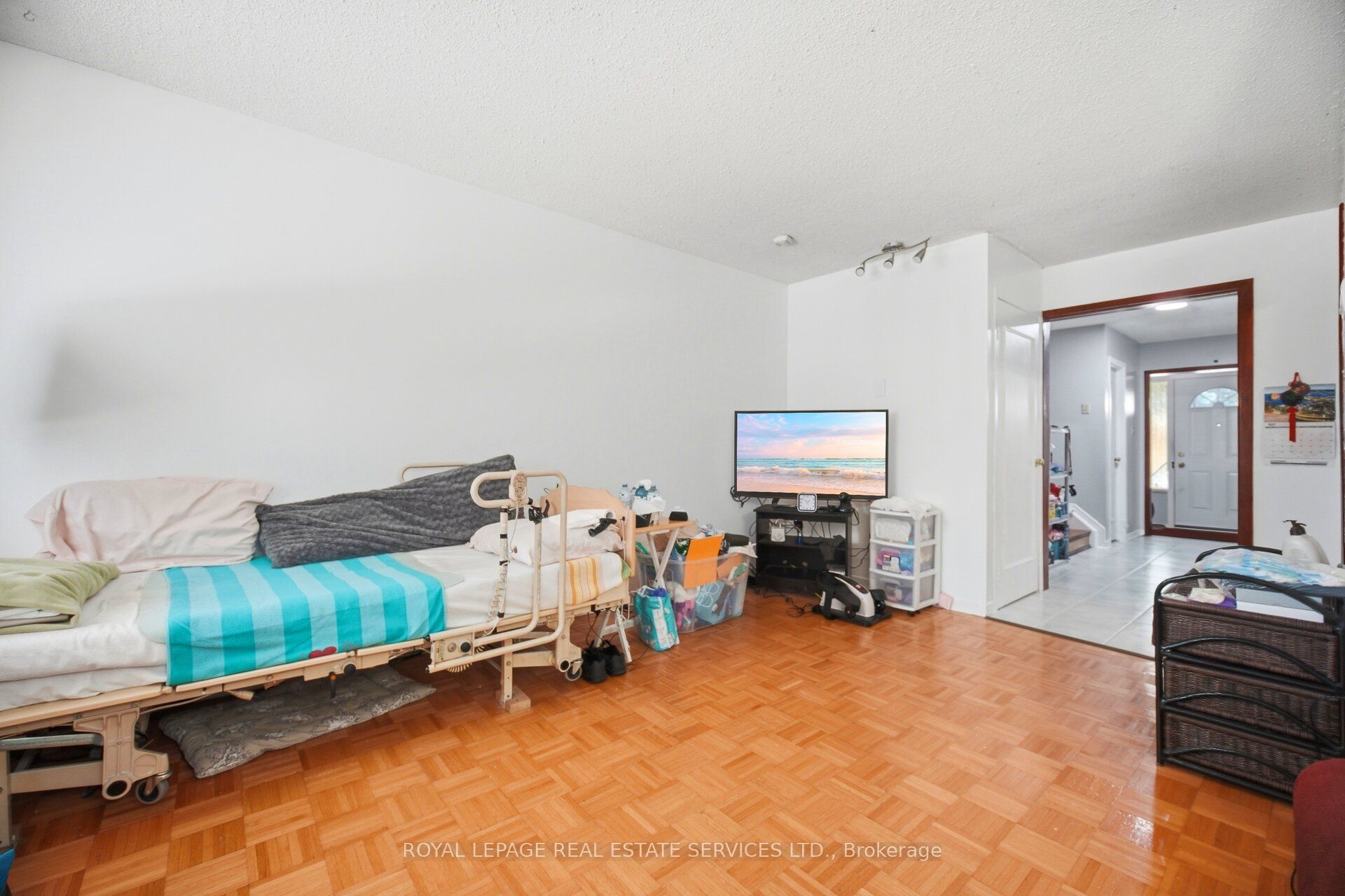 345 Meadows Boulevard 21 Property Photo 10