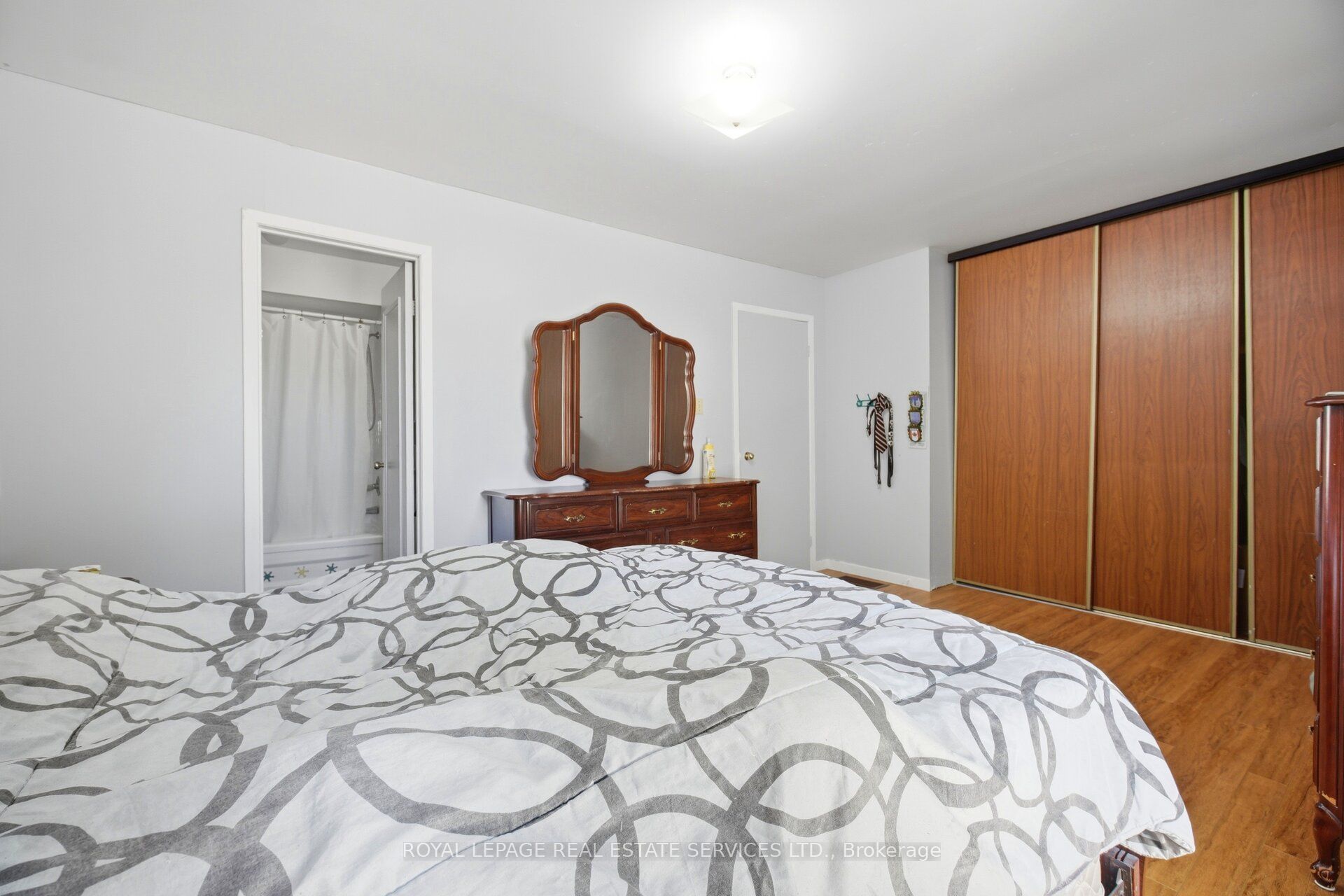 345 Meadows Boulevard 21 Property Photo 26