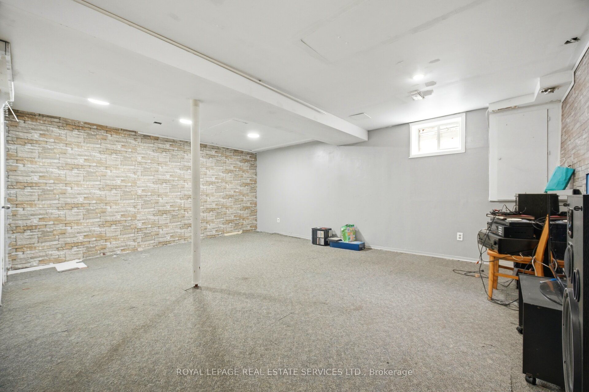 345 Meadows Boulevard 21 Property Photo 38