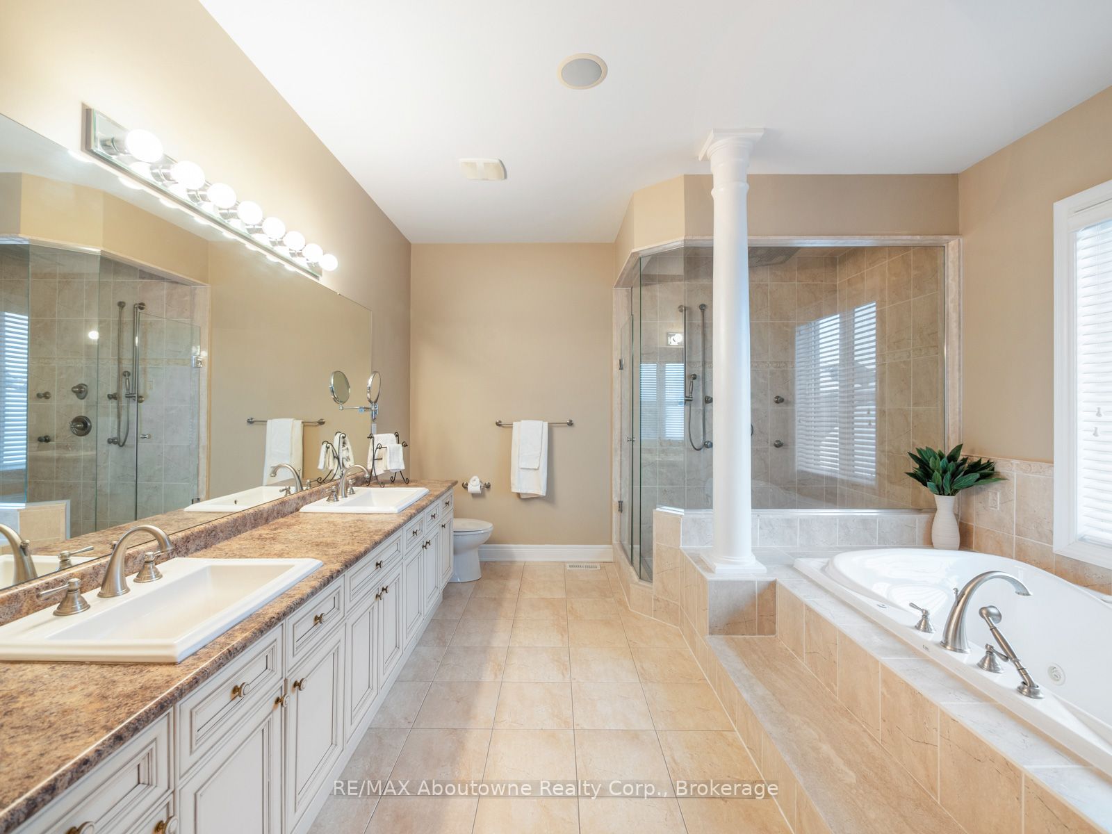 1468 Ferncrest Road Property Photo 20