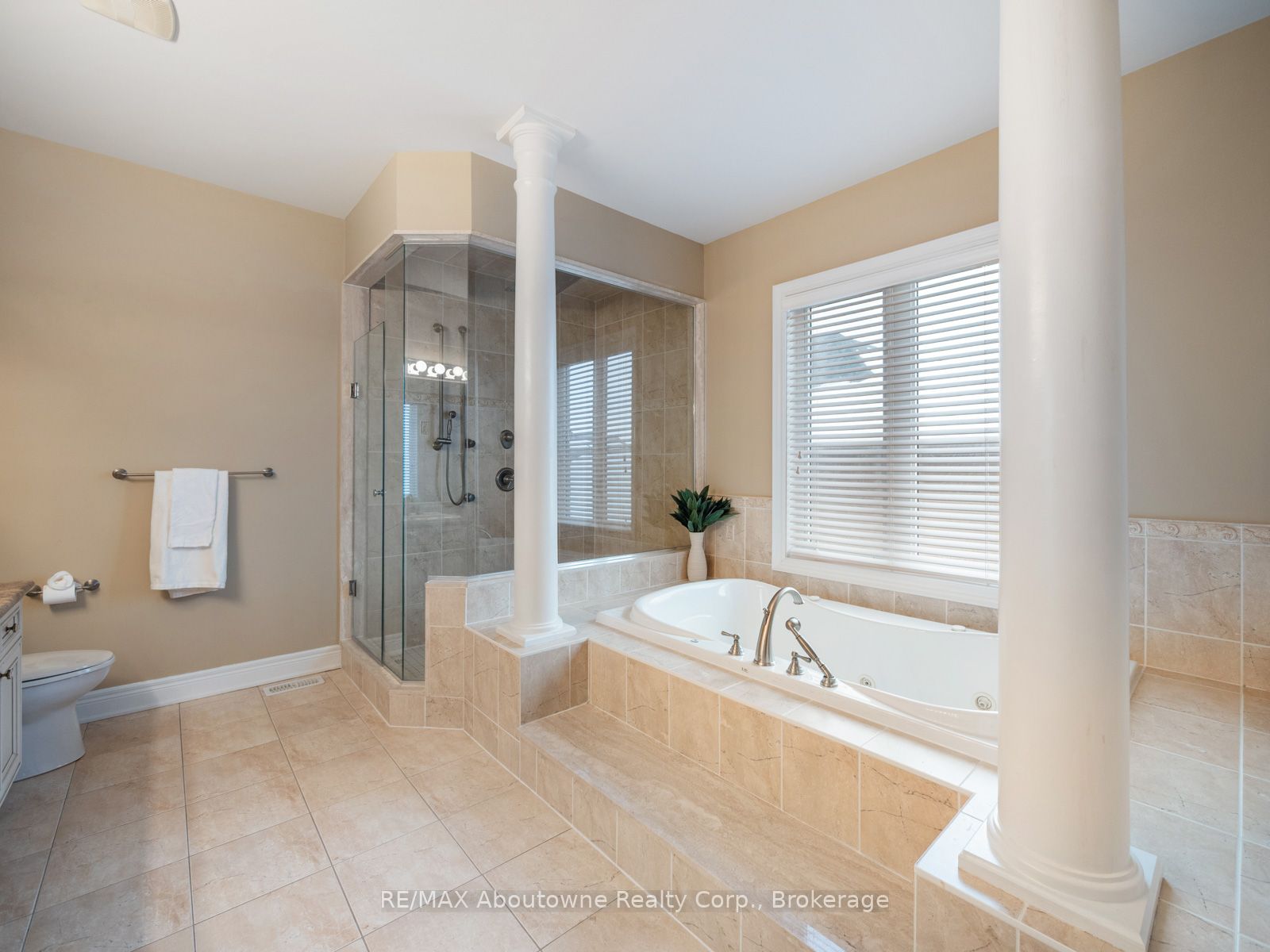 1468 Ferncrest Road Property Photo 21