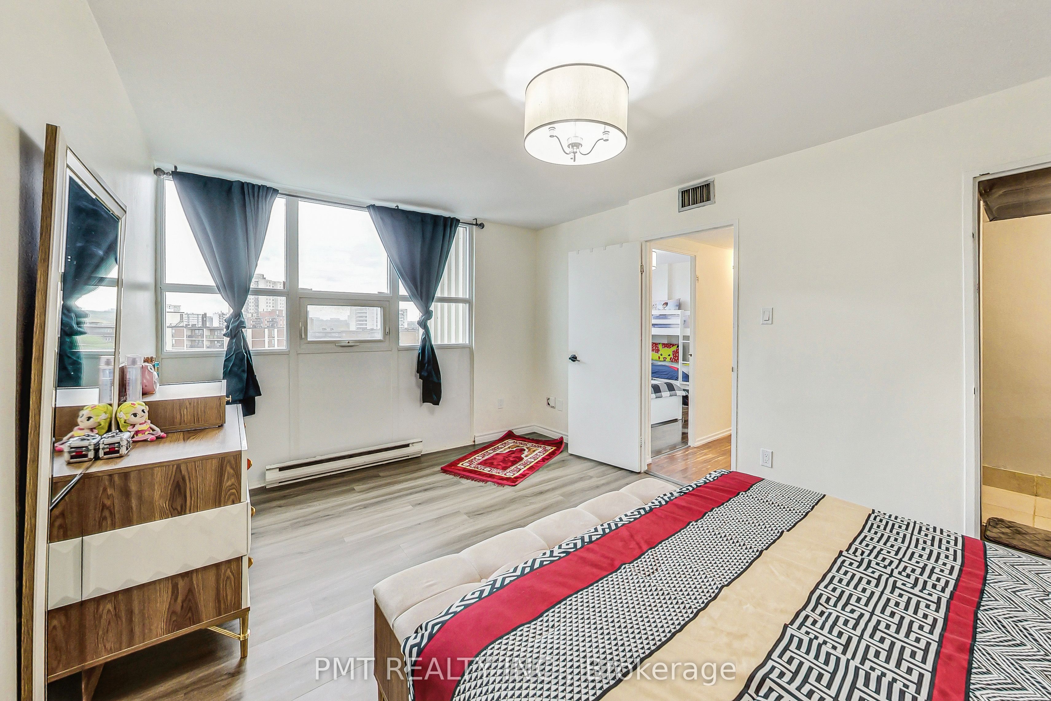 2323 Confederation Parkway 1105 Property Photo 17