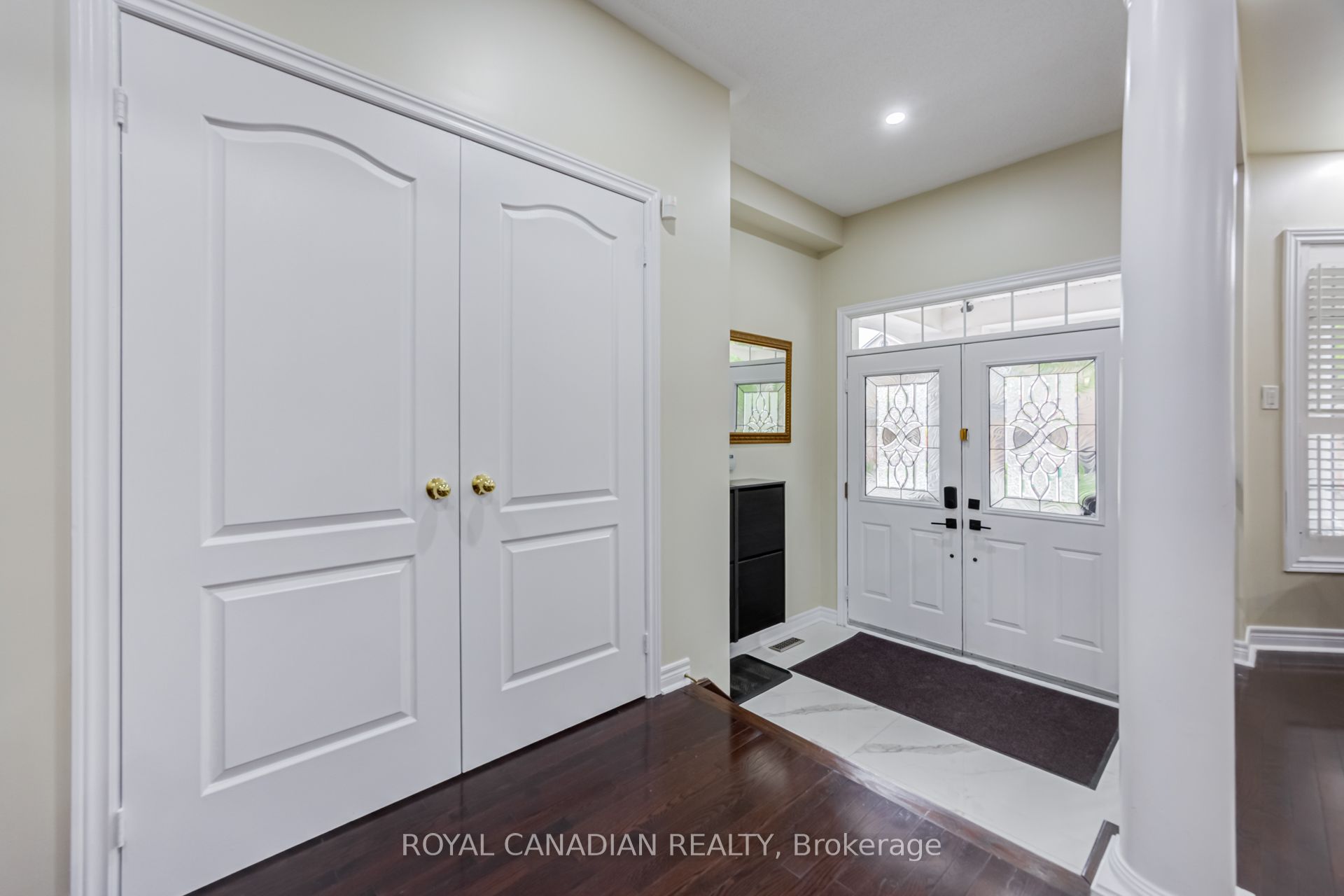43 Bluffwood Crescent Property Photo 4