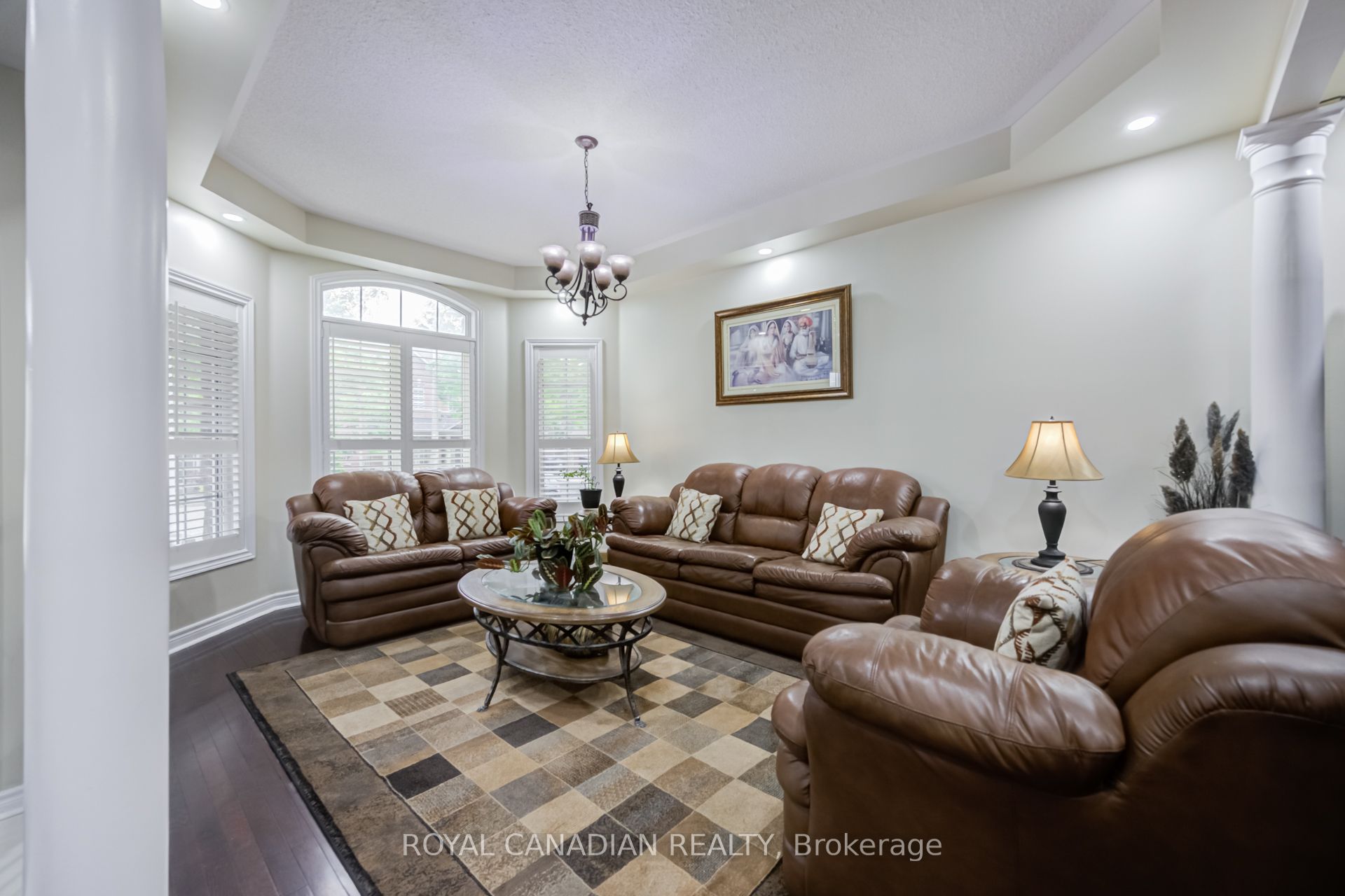 43 Bluffwood Crescent Property Photo 5