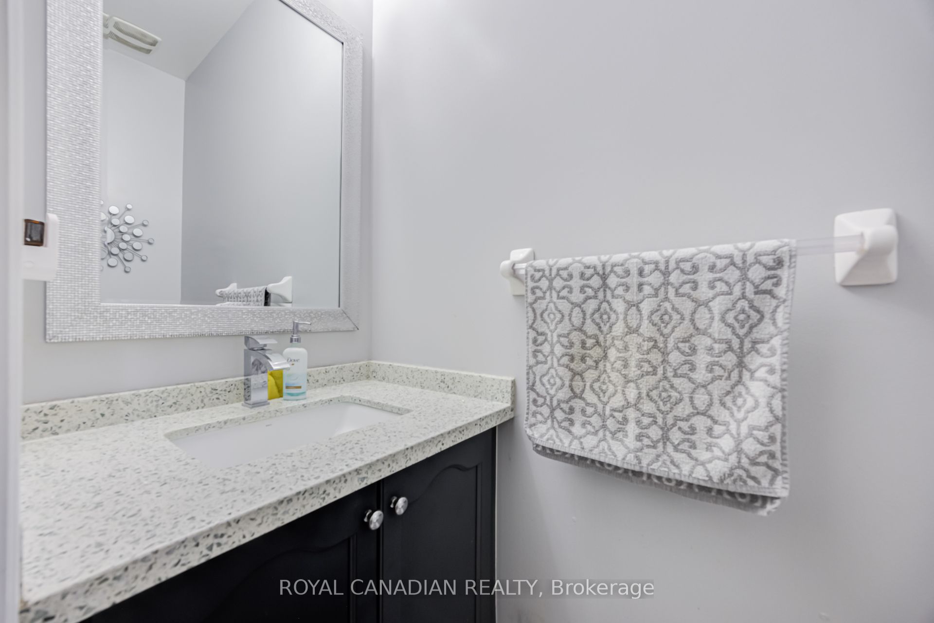 43 Bluffwood Crescent Property Photo 10