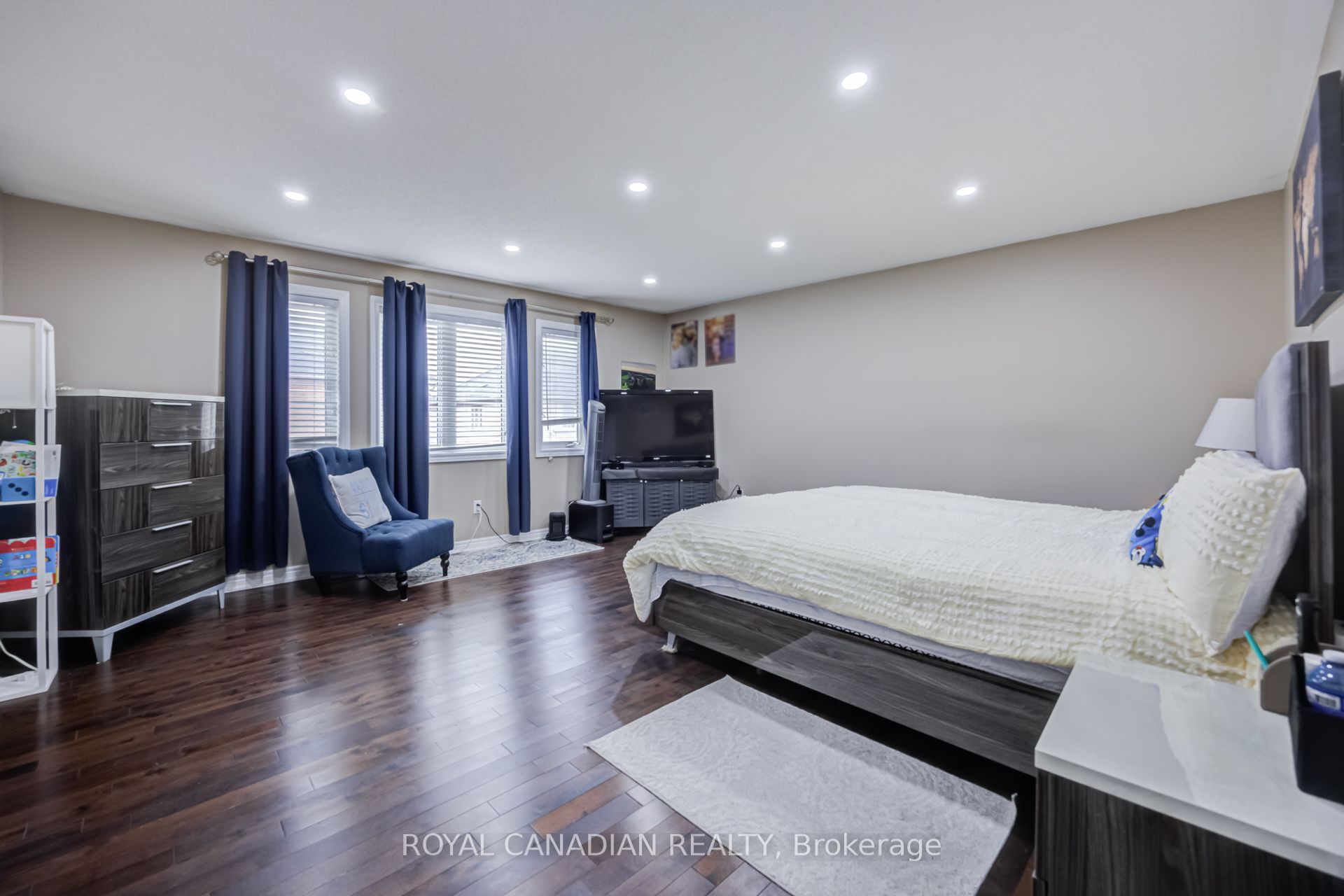 43 Bluffwood Crescent Property Photo 20