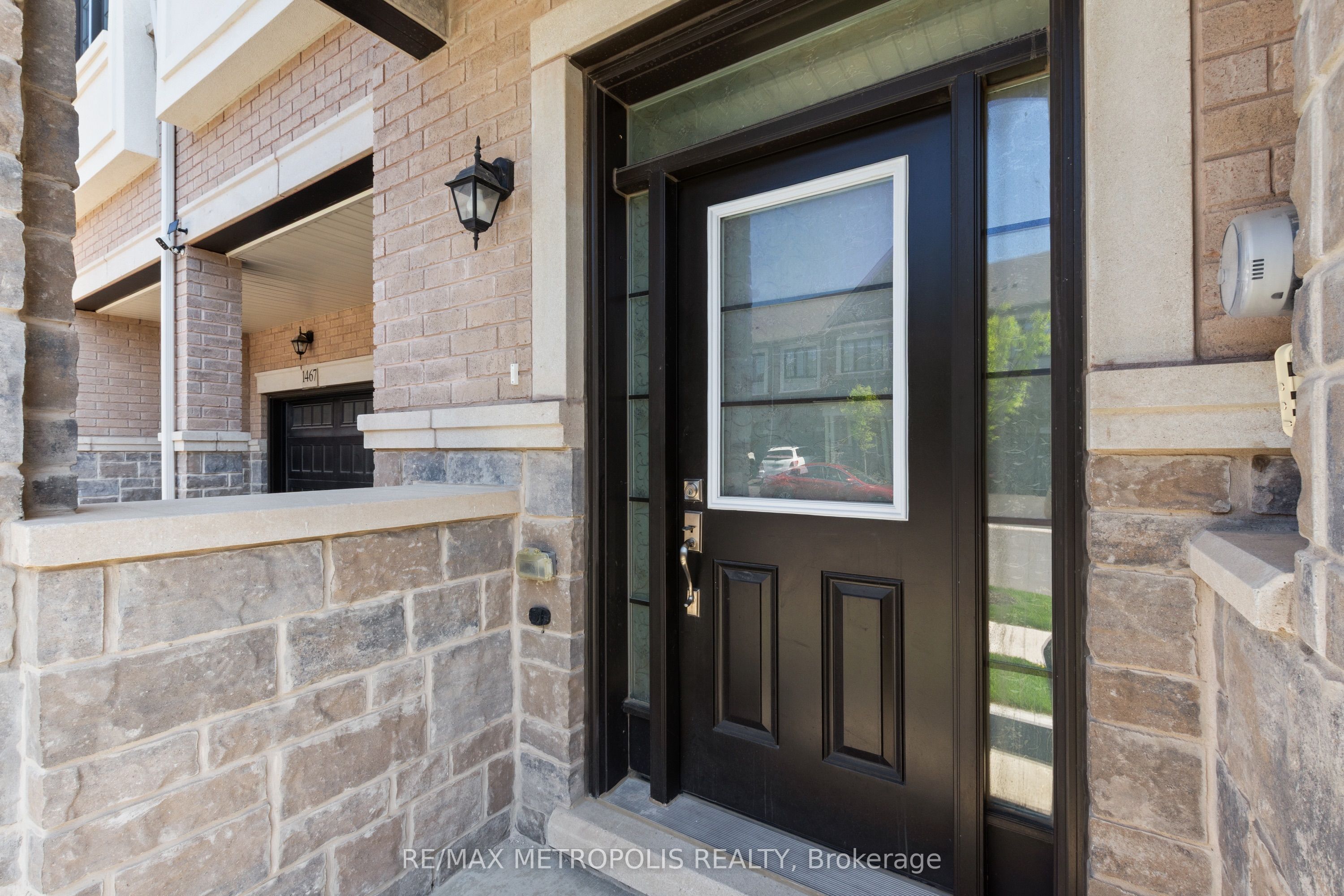 1469 Watercress Way Property Photo 4