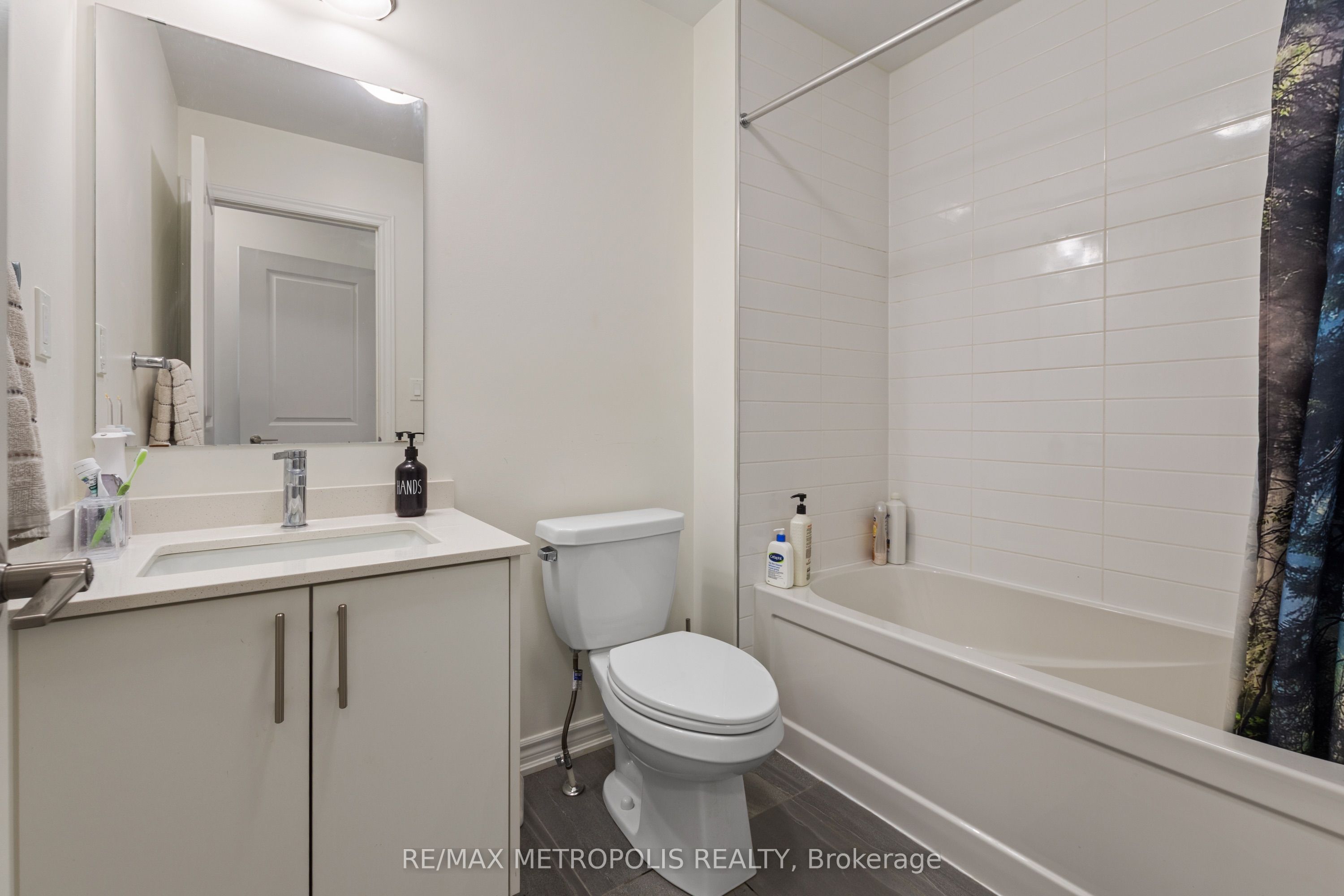 1469 Watercress Way Property Photo 28
