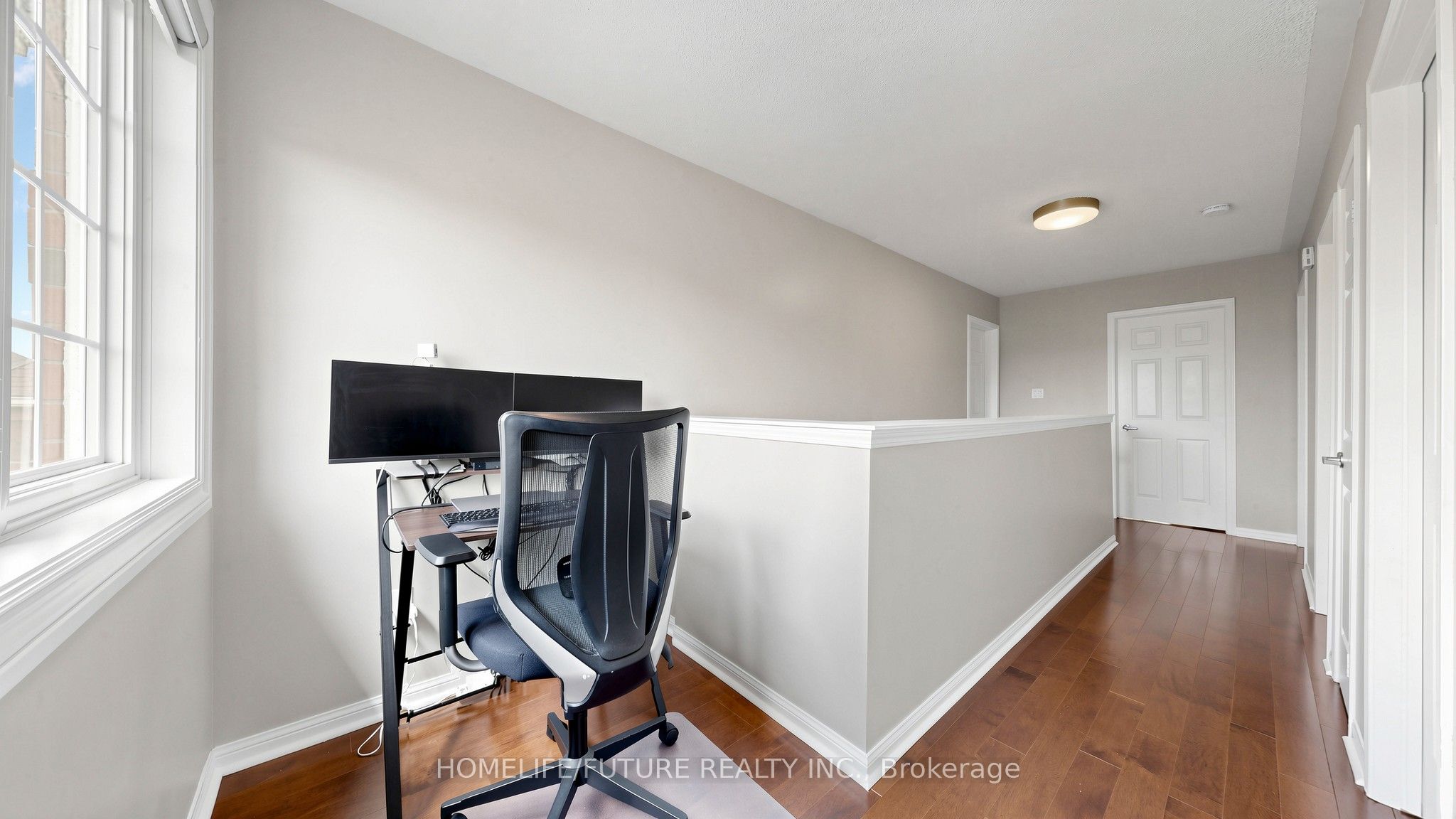 2440 Hollybrook Drive Property Photo 19