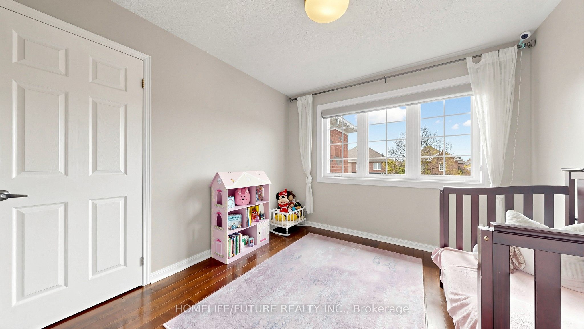 2440 Hollybrook Drive Property Photo 29