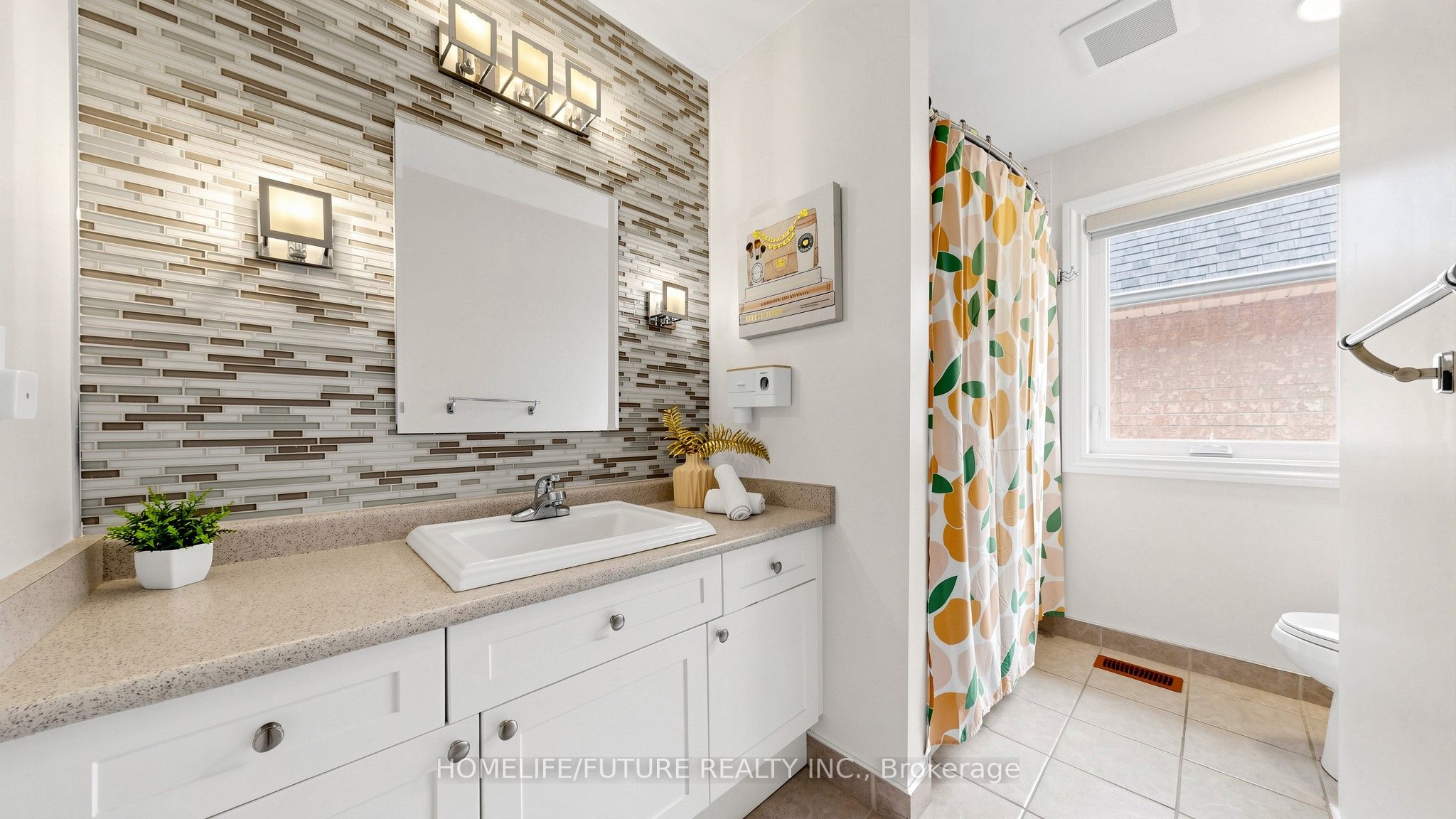 2440 Hollybrook Drive Property Photo 31